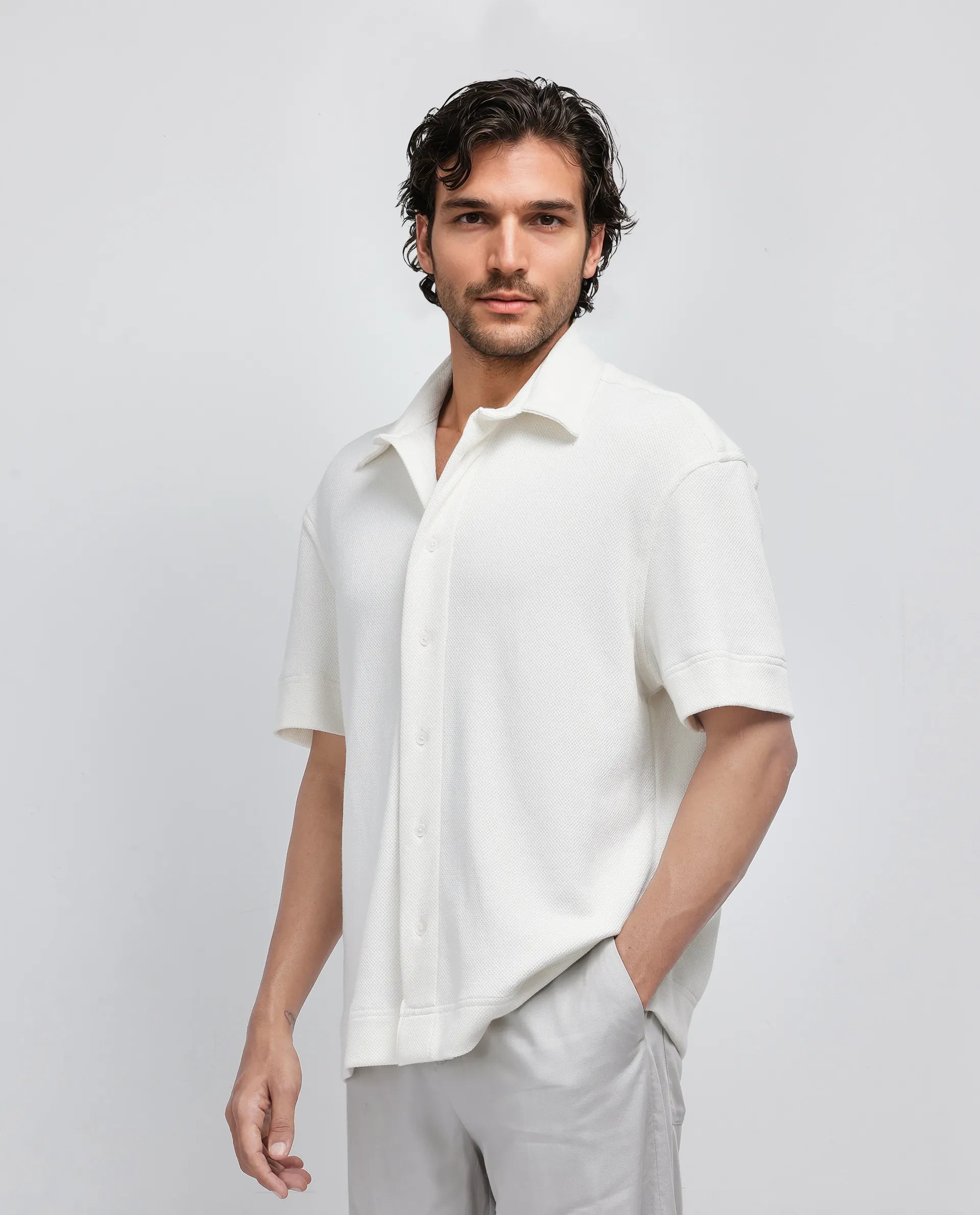 Rare Rabbit Men's Kash White Viscose Plain Boxy Fit Half Sleeve Collared Shirt