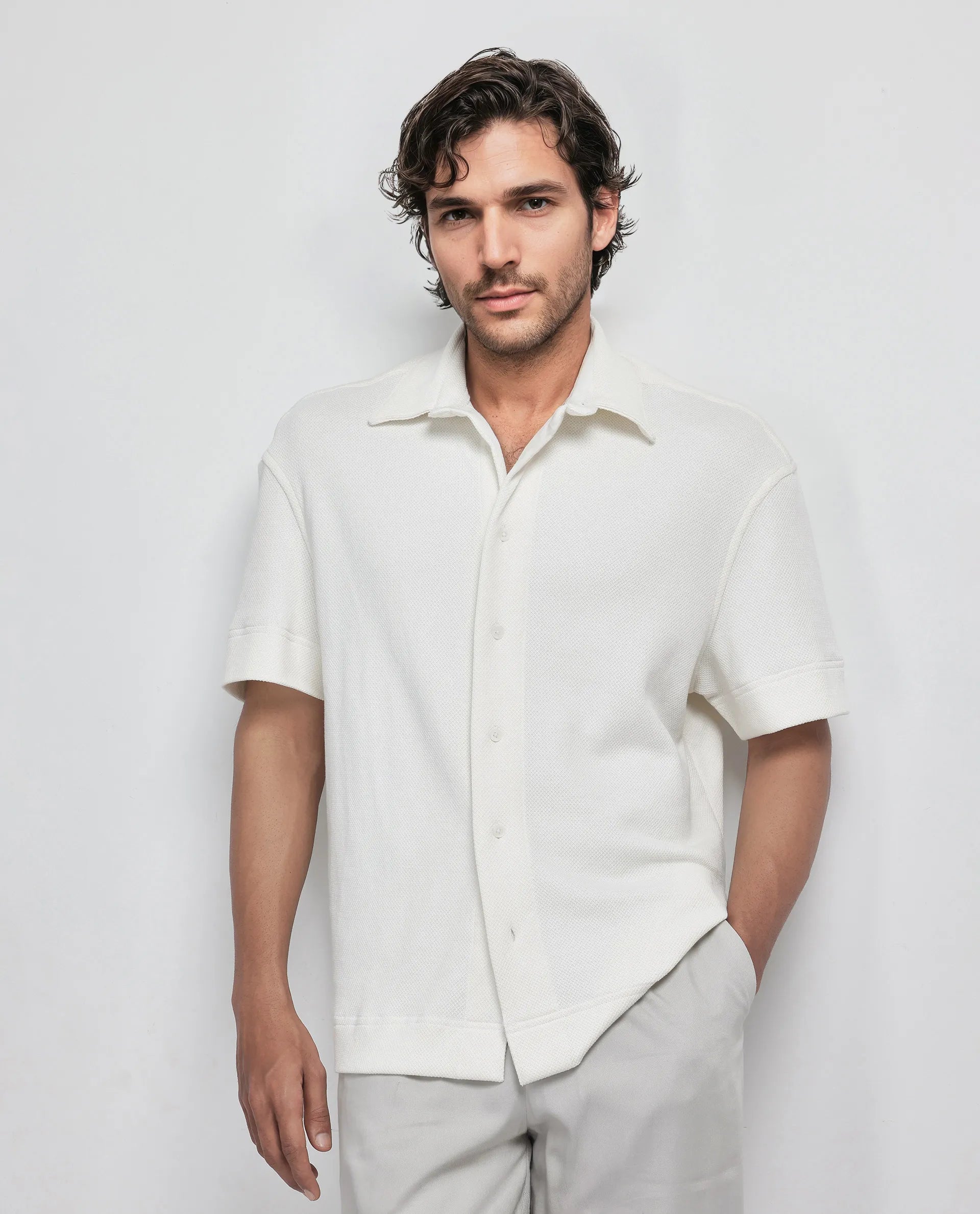 Rare Rabbit Men's Kash White Viscose Plain Boxy Fit Half Sleeve Collared Shirt