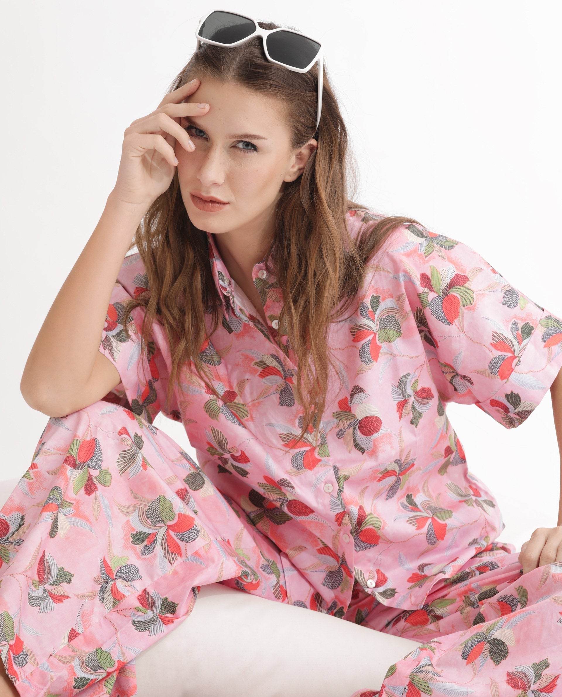 Rareism Women's Kentoy-T Light Pink Cotton Spread Collar Floral Print Extended Sleeves Regular Fit Top
