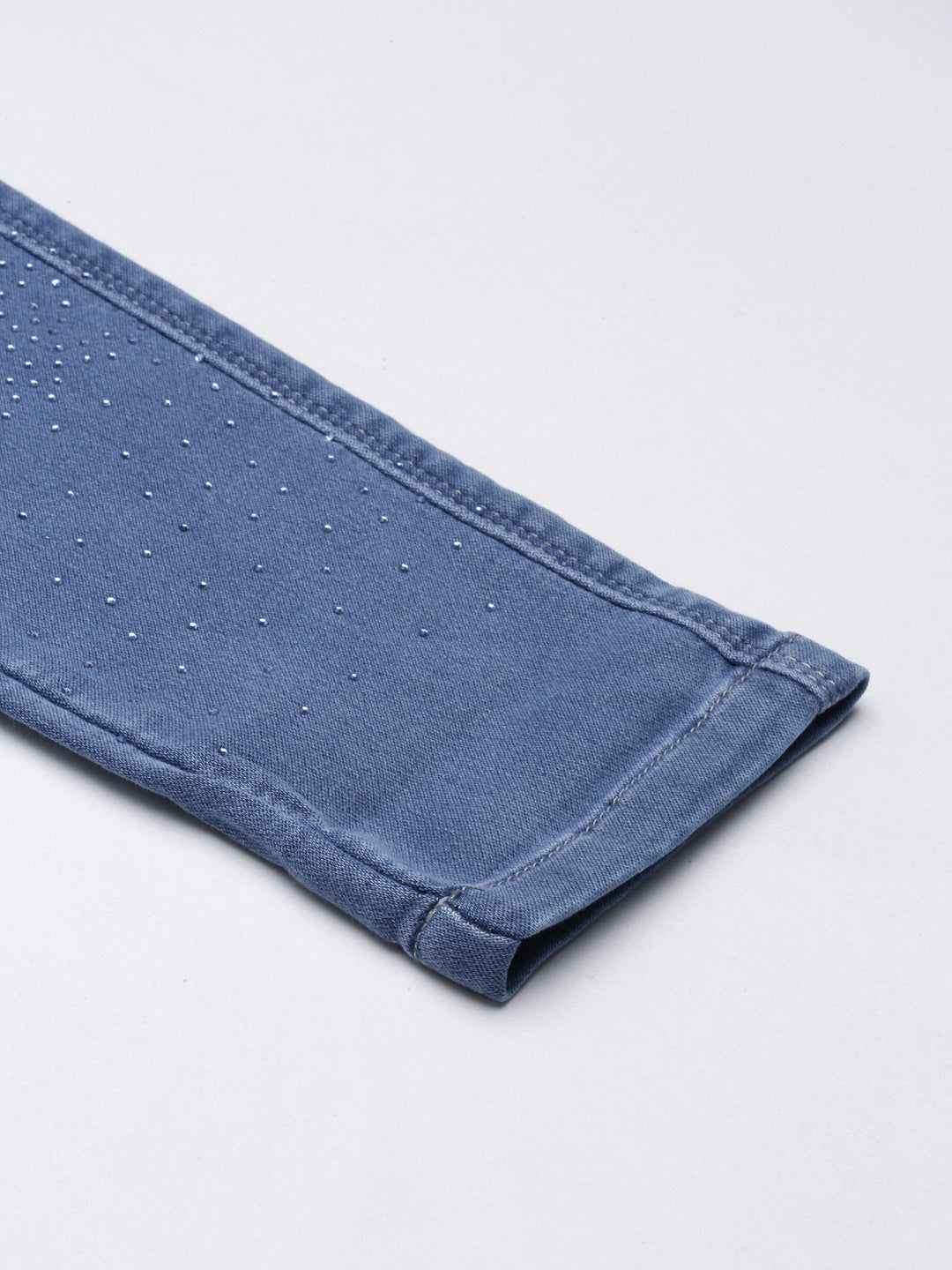 Women's Blue Jean Slim Fit Mid-Rise Embellished Denim Jeans
