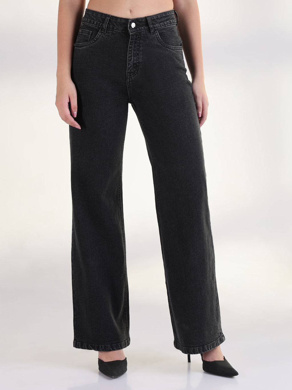 Women's Solid Black Straight Fit Jean