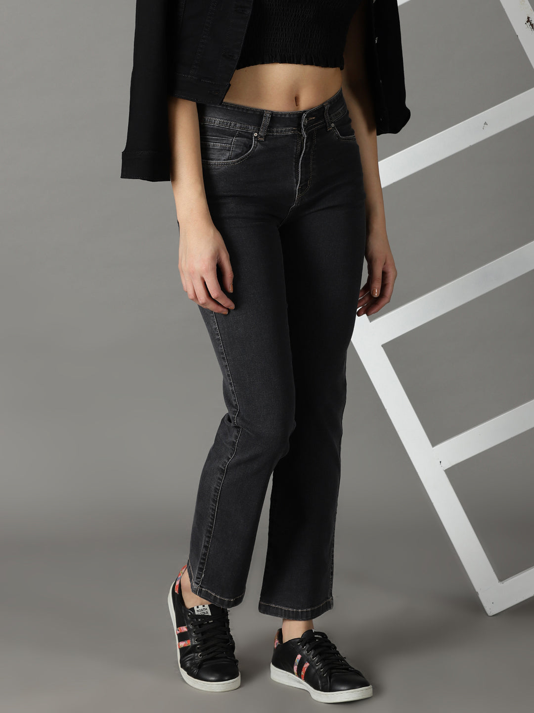 Women's Grey Straight Fit Acid Wash Stretchable Jeans