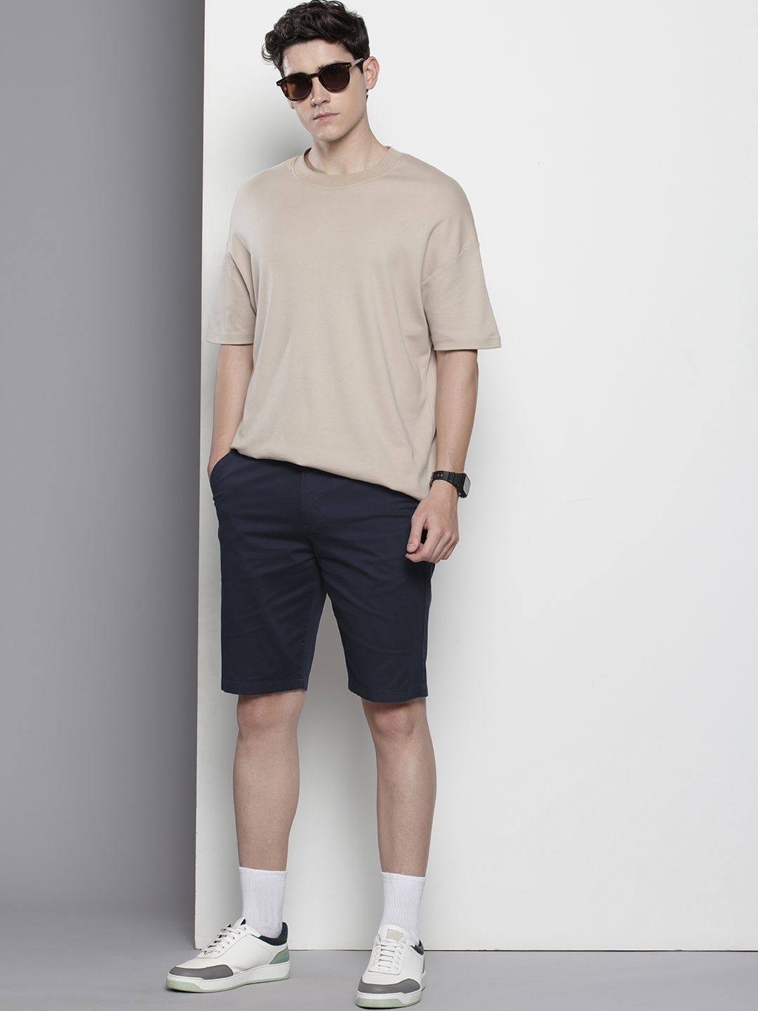 Men's Navy Regular Fit Solid Casual Shorts
