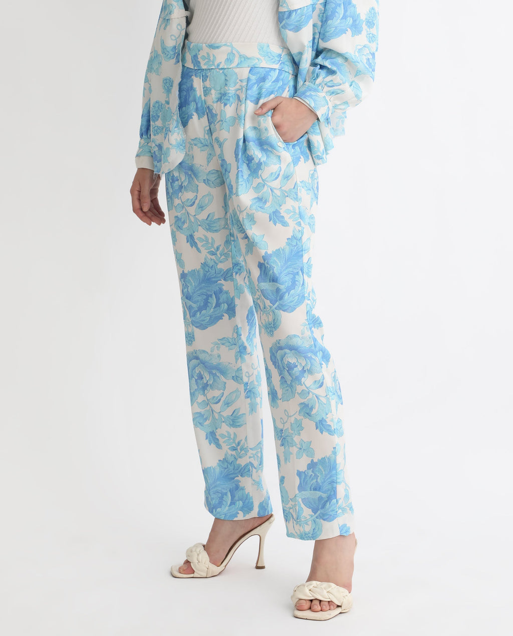 Rareism Women's Mongo Light Blue Polyester Floral Print Ankle Length Relaxed Fit Trouser