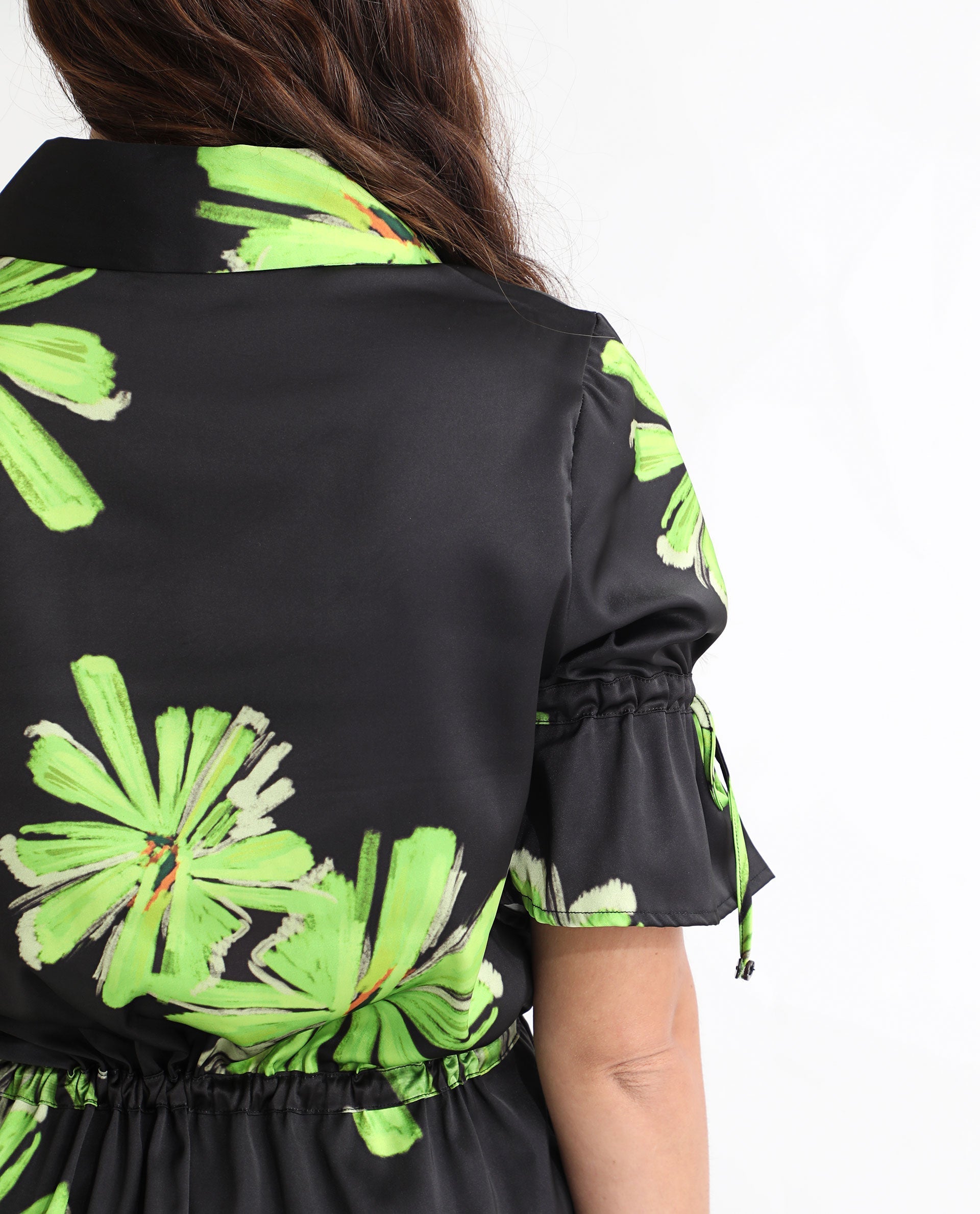 Rareism Women's Murphy Black Polyester Spread Collar Floral Print Regular Fit Top