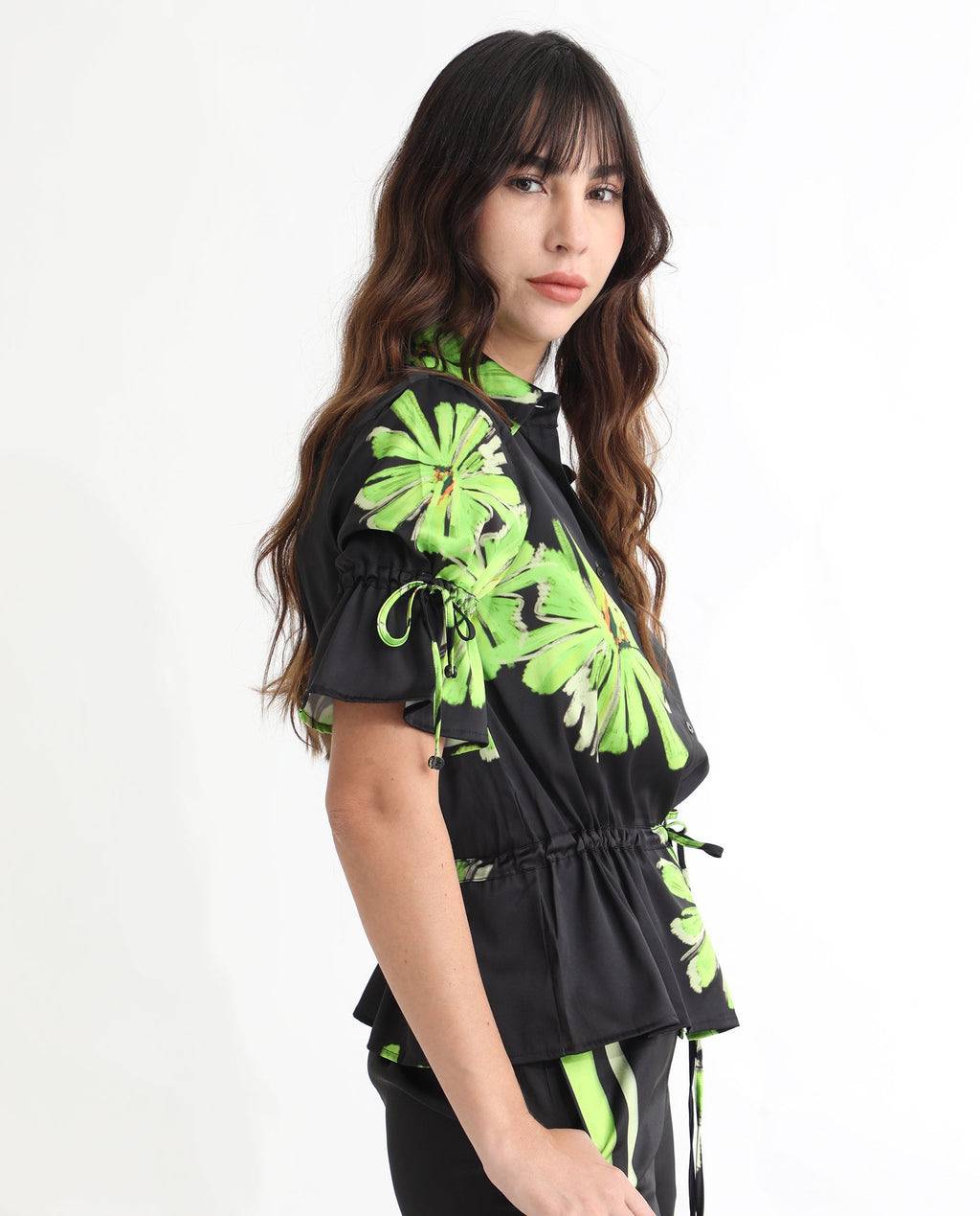 Rareism Women's Murphy Black Polyester Spread Collar Floral Print Regular Fit Top