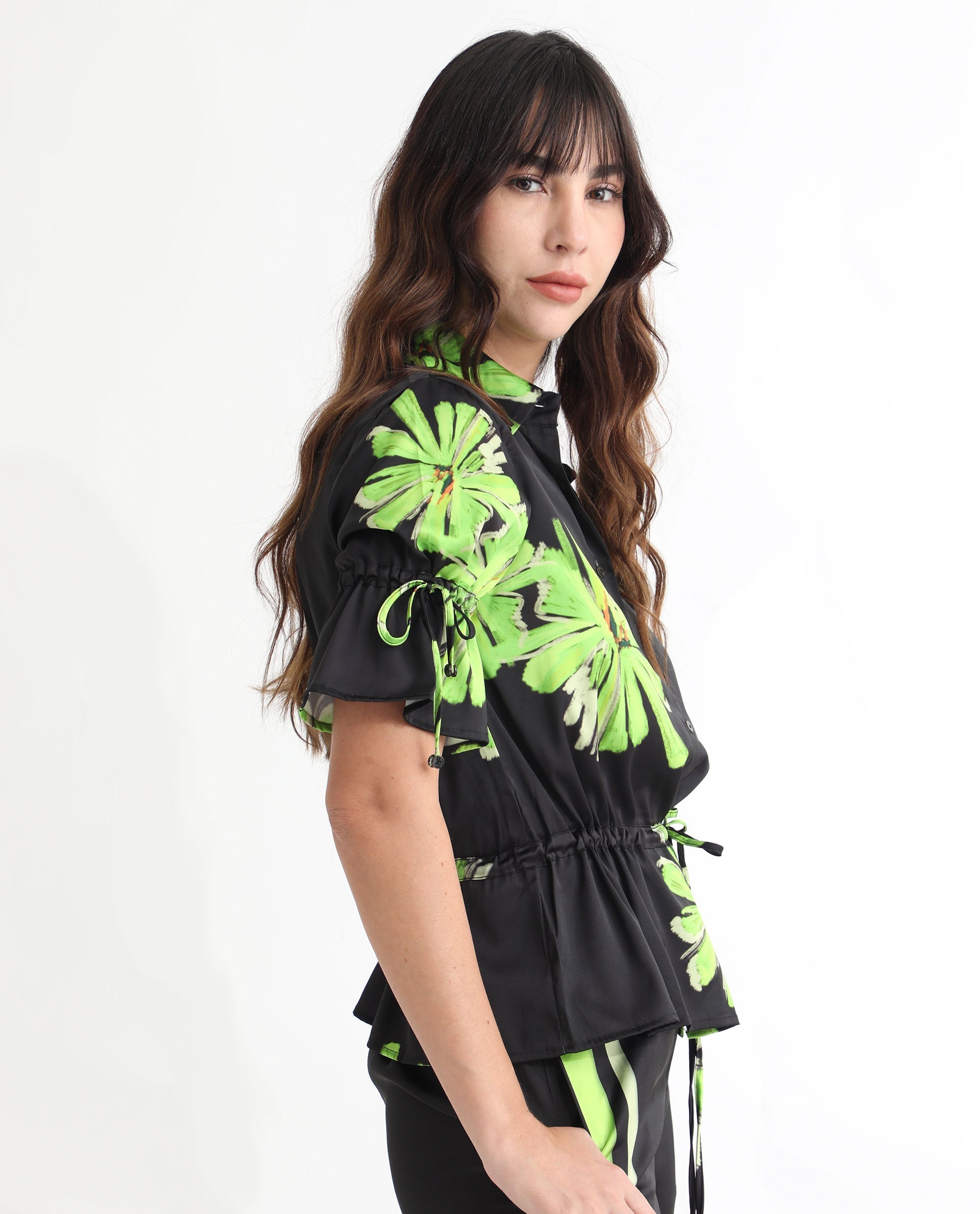 Rareism Women's Murphy Black Polyester Spread Collar Floral Print Regular Fit Top