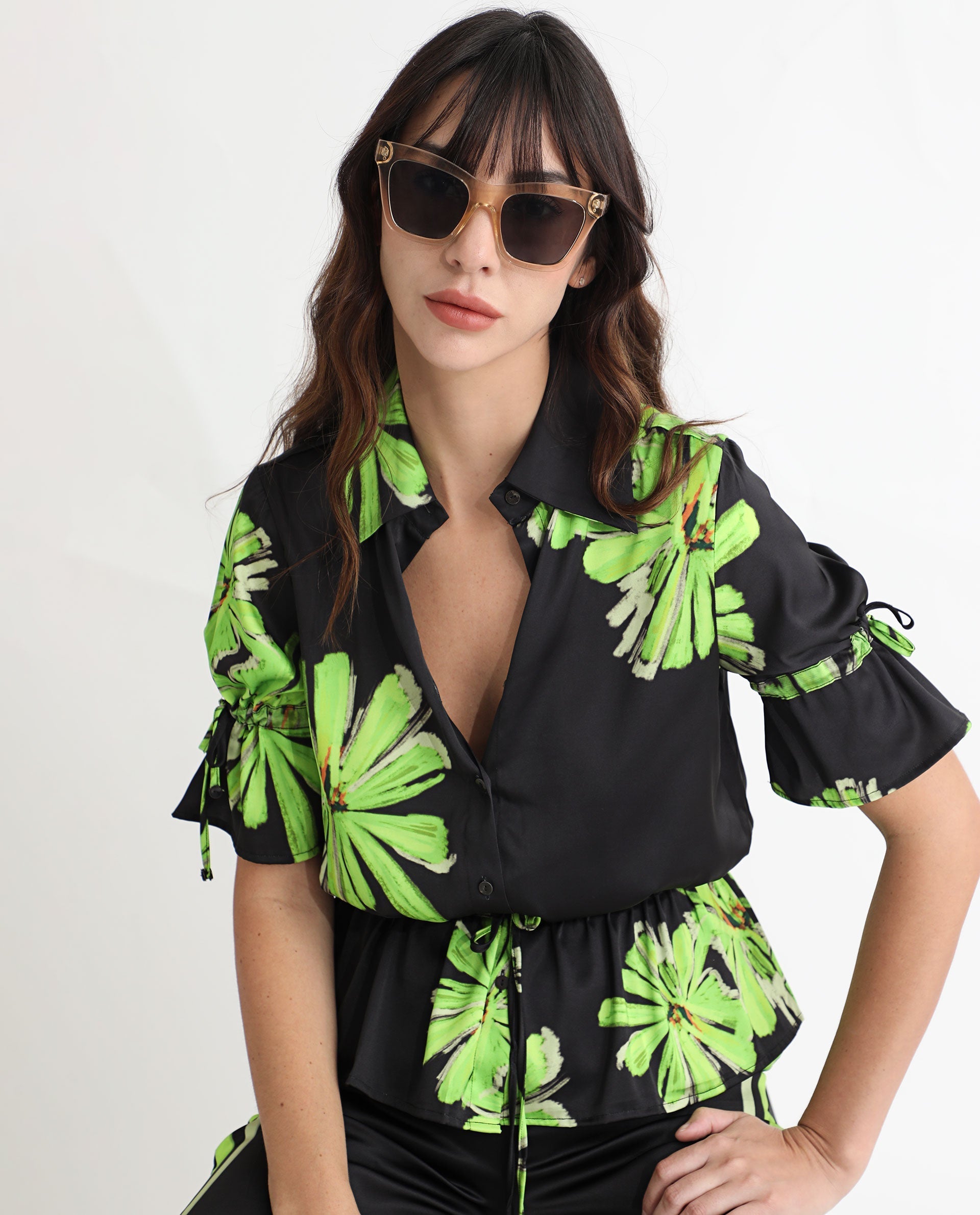 Rareism Women's Murphy Black Polyester Spread Collar Floral Print Regular Fit Top