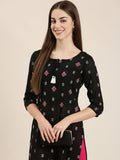 Women's Black Ethnic Motifs Embroidered Tie-Up Neck Straight Kurta