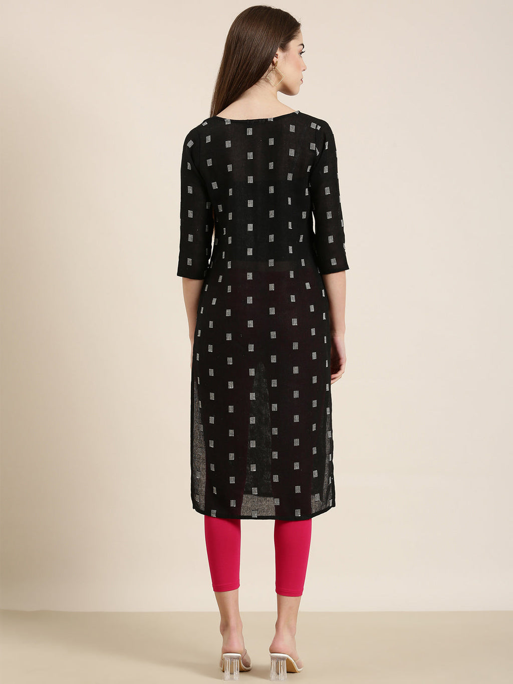 Women's Black Ethnic Motifs Embroidered Tie-Up Neck Straight Kurta