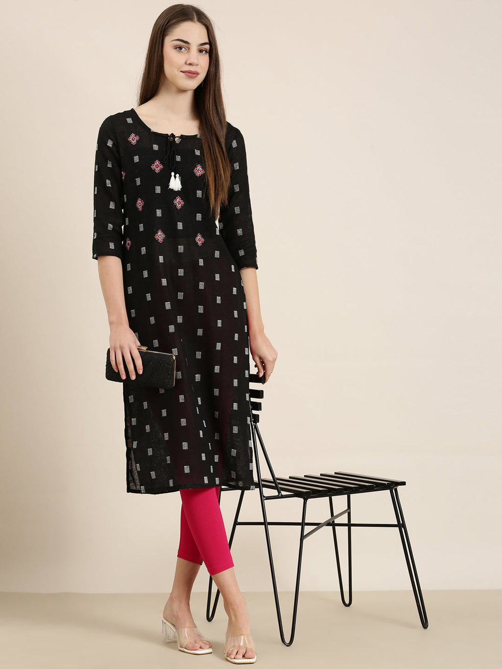 Women's Black Ethnic Motifs Embroidered Tie-Up Neck Straight Kurta