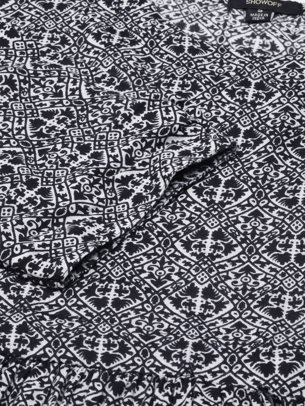 Women's Navy Blue Geometric Printed Roll Up Sleeves Fit And Flare Dress