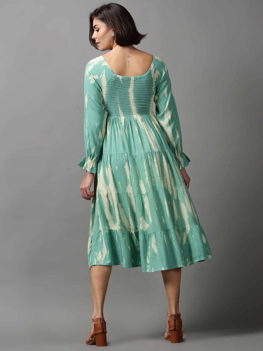 Women's Sea Green Floral Printed Tie and Dye Smocked Cotton Maxi Dress