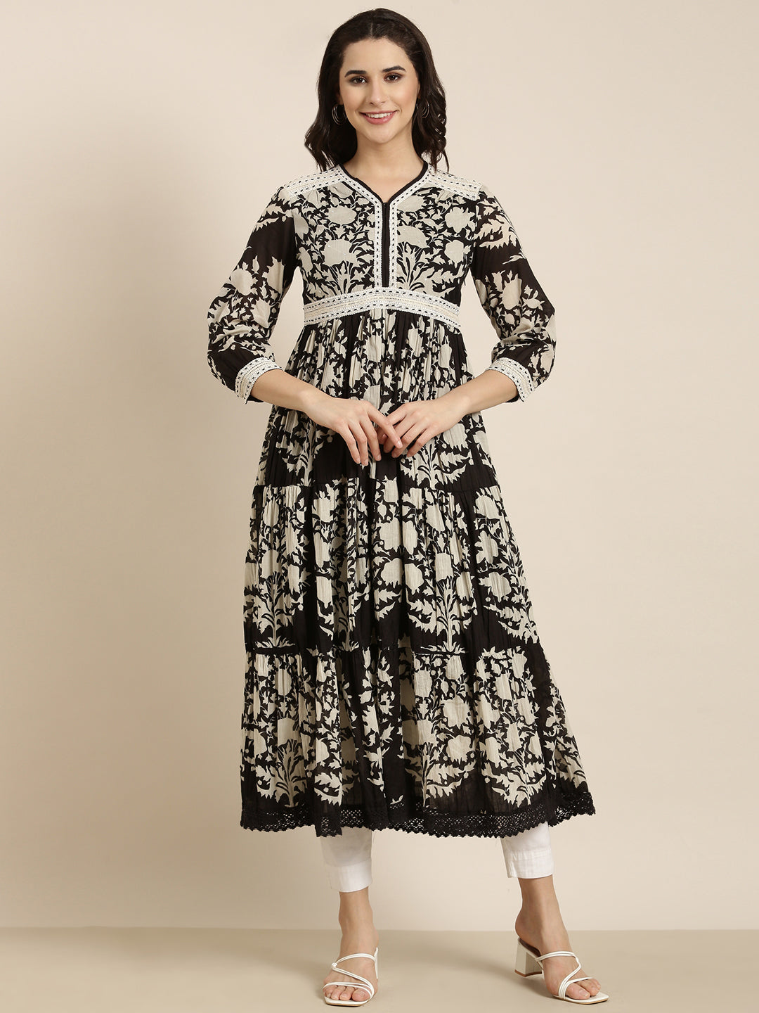 Women's Anarkali Black Floral Kurta