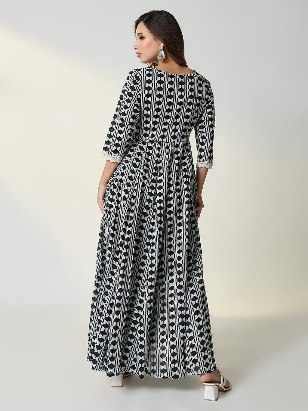 Women's Black Geometric Anarkali Kurta