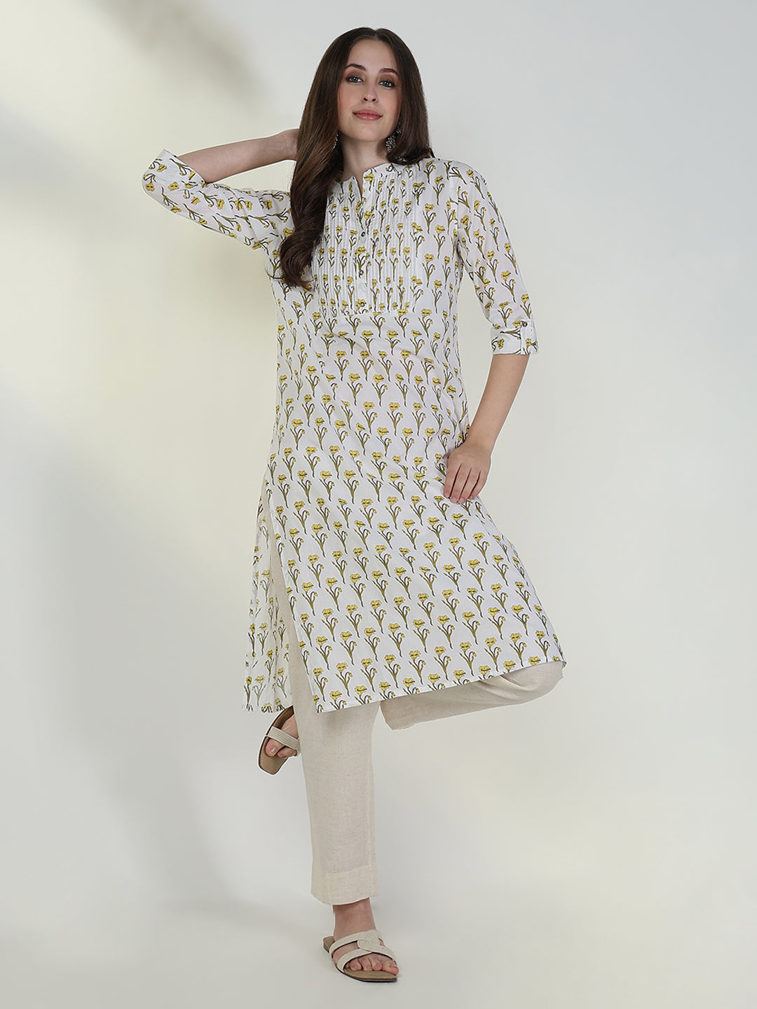 Women's Cream Floral Straight Kurta