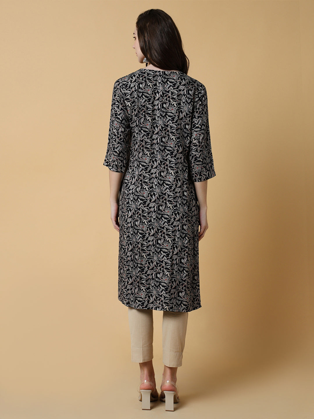 Women's Black Printed Graphic Straight Kurta