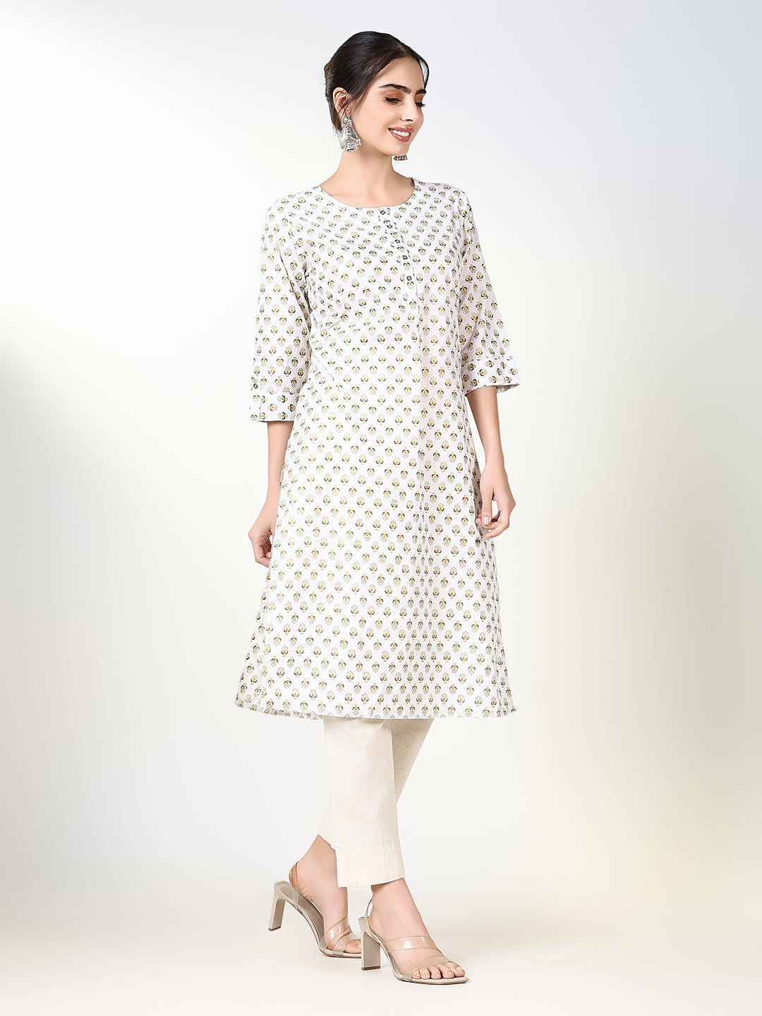 Women's White Floral Straight Kurta