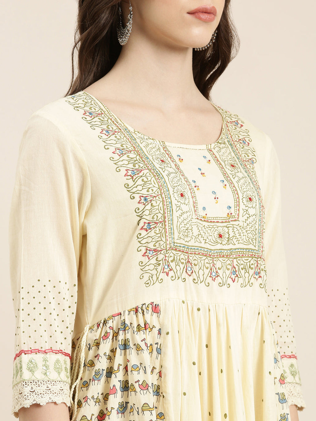 Women's Cream Ethnic Motifs Printed Anarkali Kurta