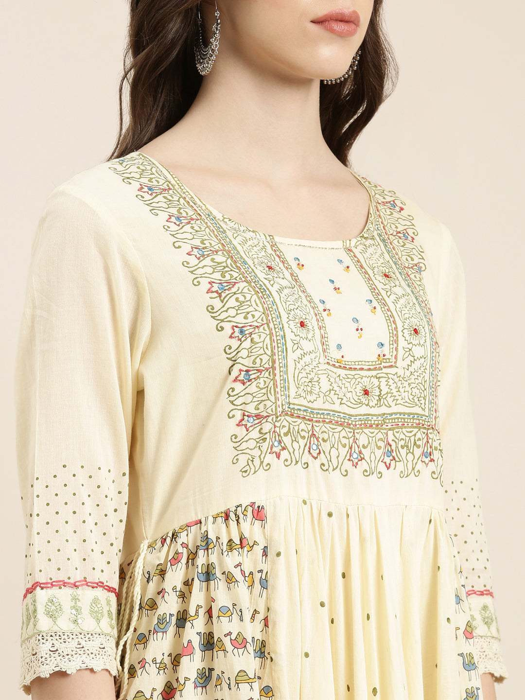 Women's Cream Ethnic Motifs Printed Anarkali Kurta
