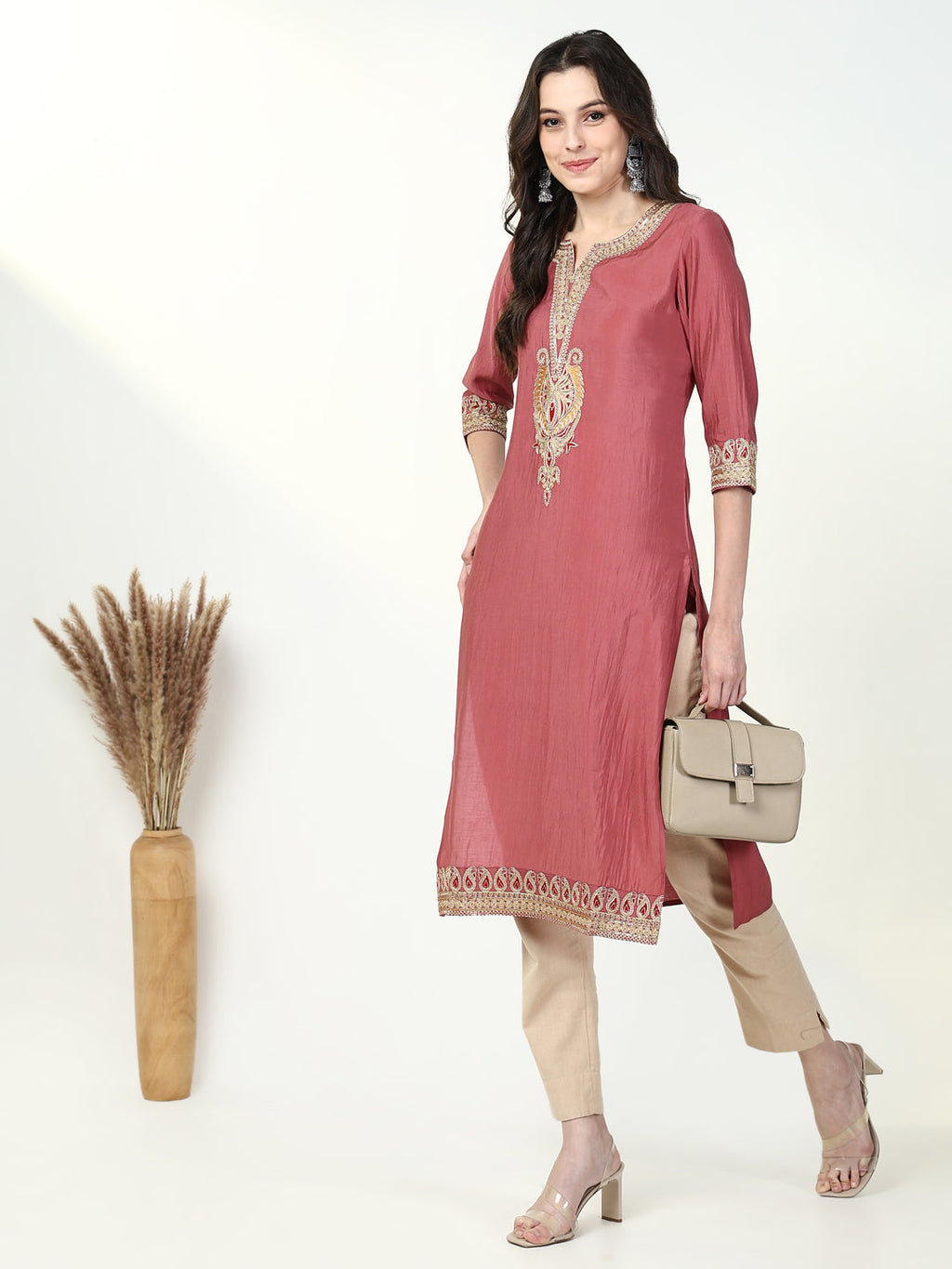 Women's Pink Solid Straight Kurta
