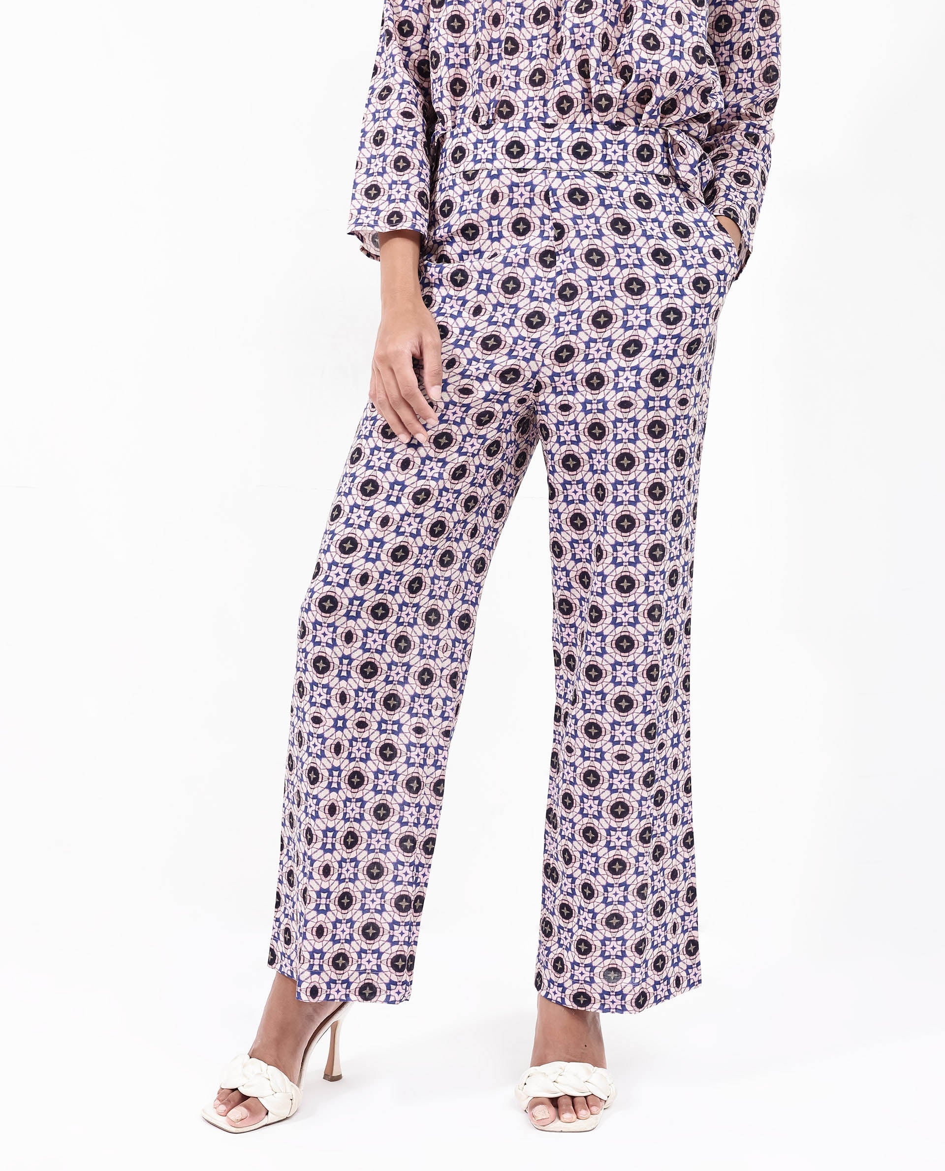 Rareism Women's Bina-B Multi Cotton Blend Paisley Print Ankle Length Straight Fit Trouser