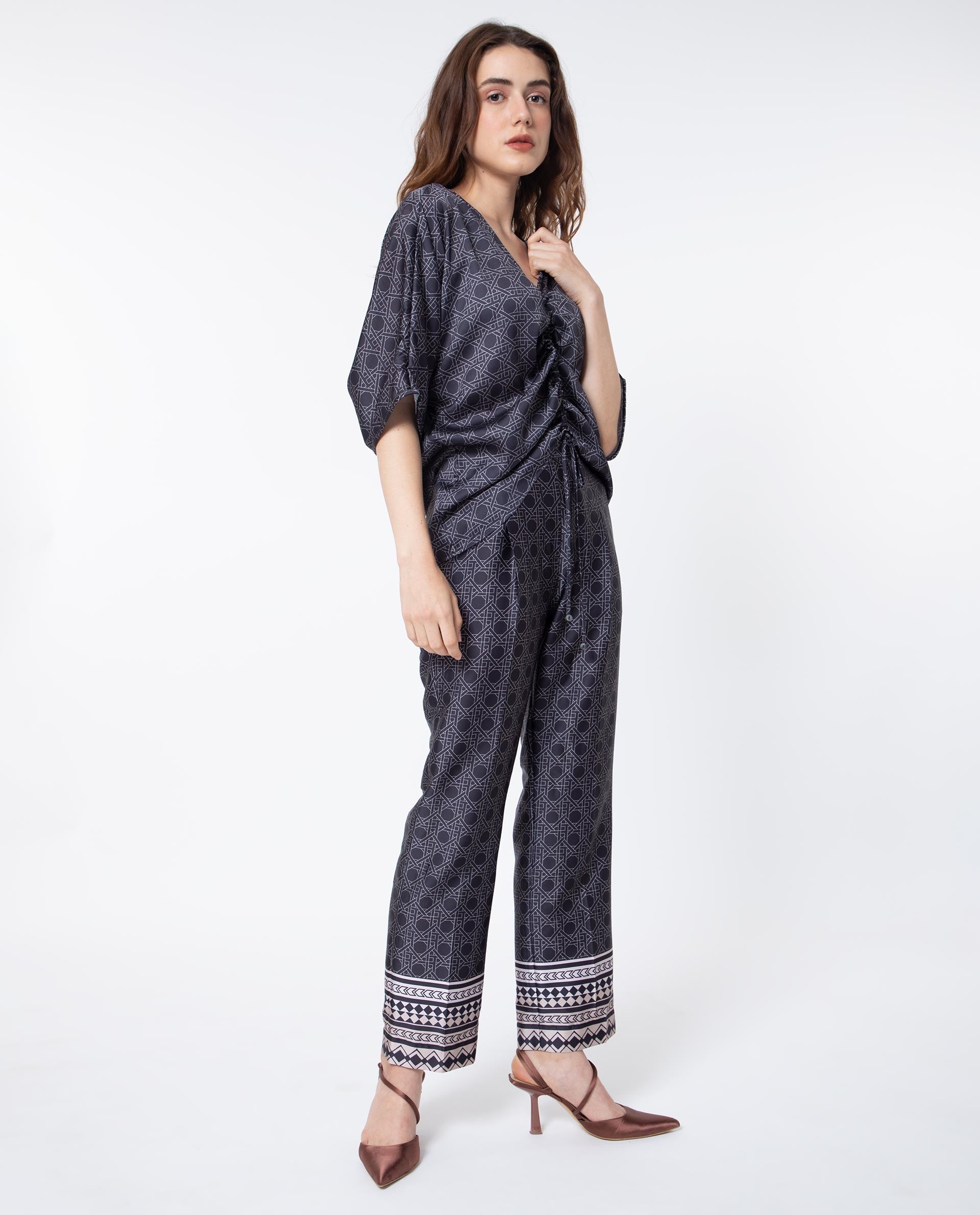 Rareism Women's Sepiat Dark Black Polyester Geometric Print Ankle Length Relaxed Fit Trouser