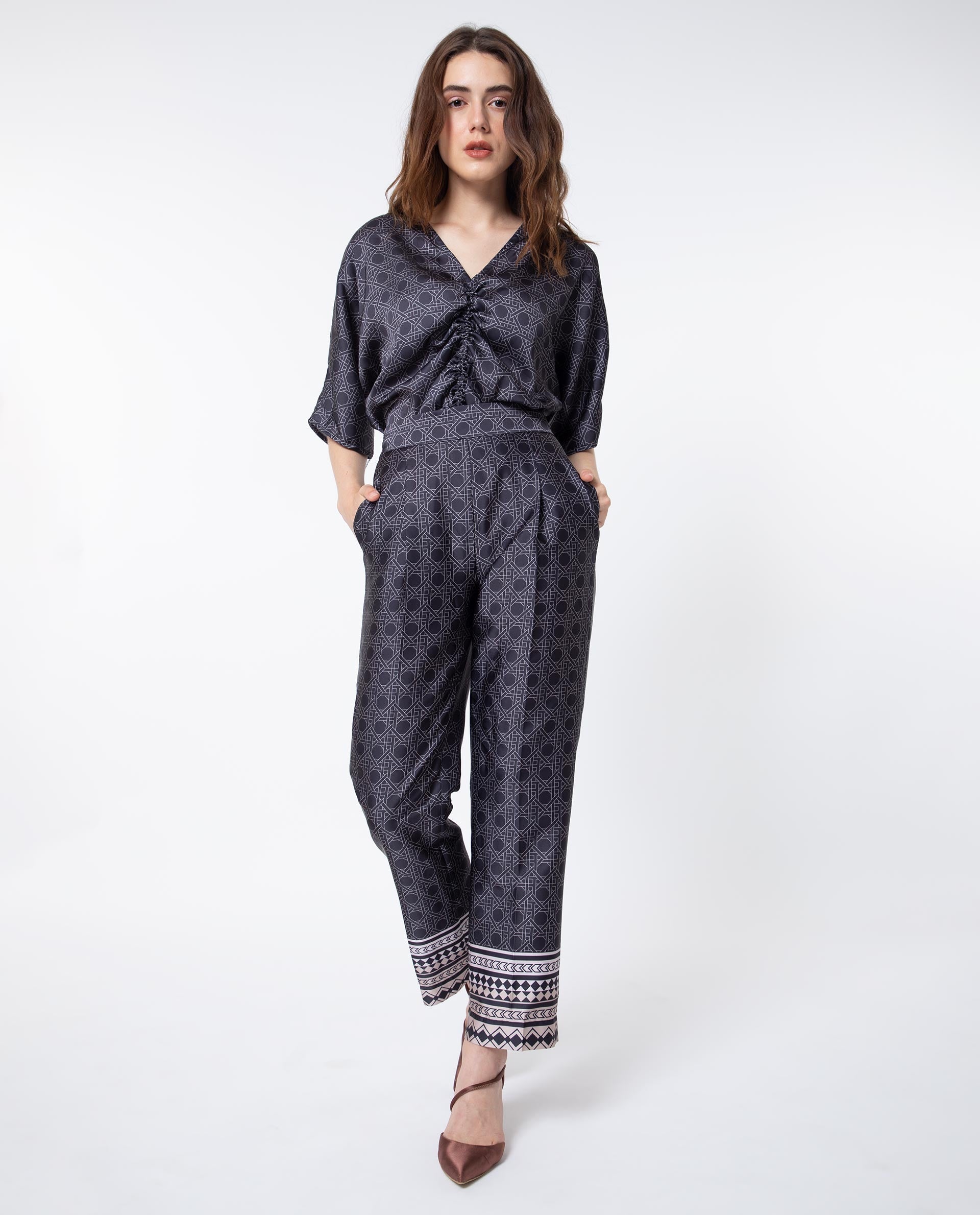 Rareism Women's Sepiat Dark Black Polyester Geometric Print Ankle Length Relaxed Fit Trouser