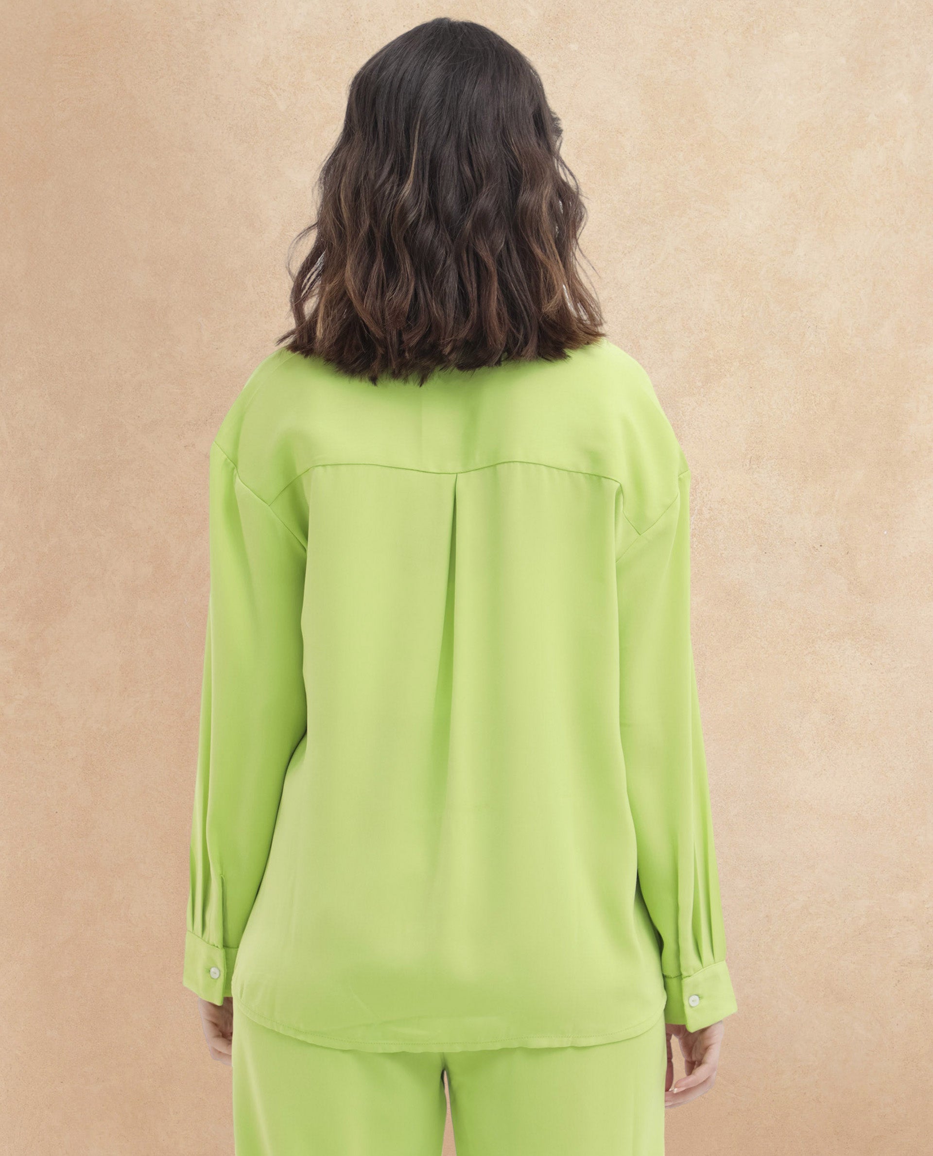 Rareism Women's Sergey-T Green Polyester Drop Collar Plain Cuffed Sleeve Regular Fit Top