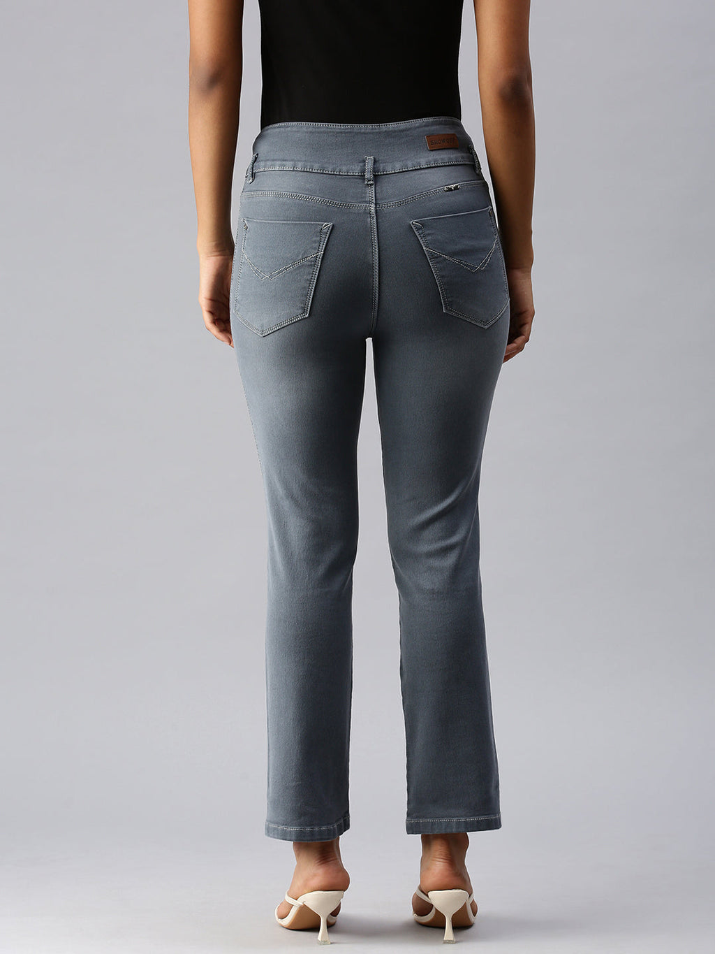 Women's Grey Straight Fit High-Rise Light Fade Stretchable Denim Jeans