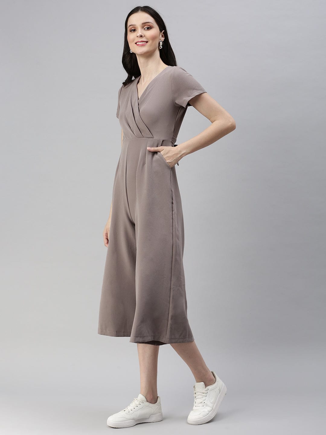 Women's Beige Solid V-Neck Capri Jumpsuit