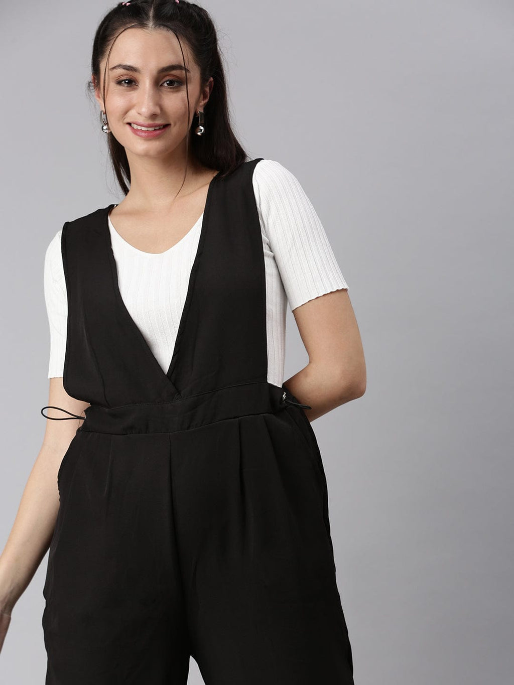 Women's Black Solid V-Neck Polyester Culotte Jumpsuit