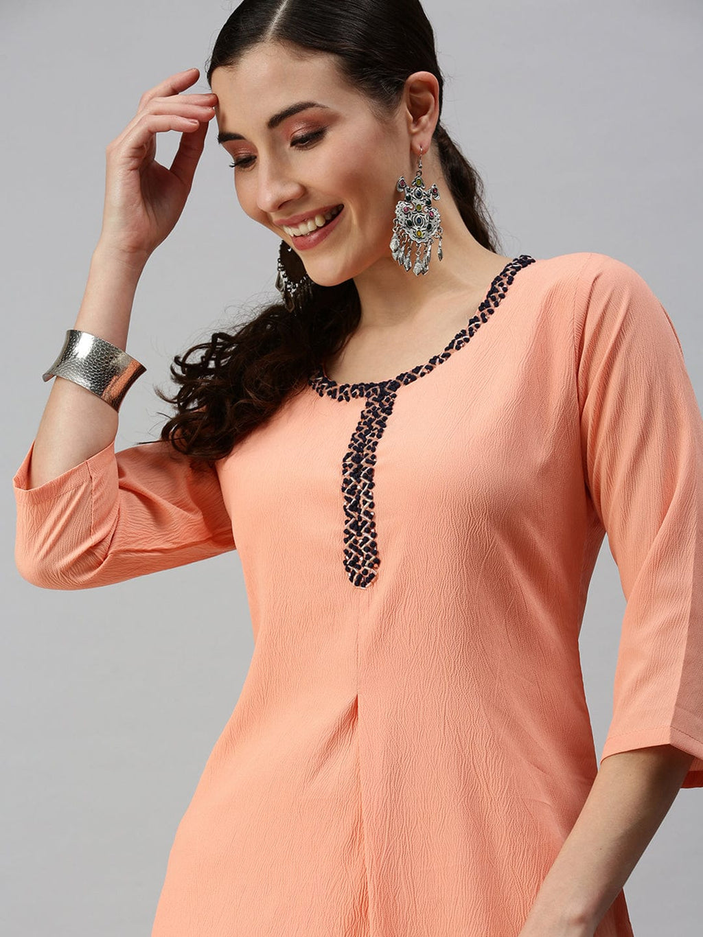 Women's Solid Peach Straight Kurta