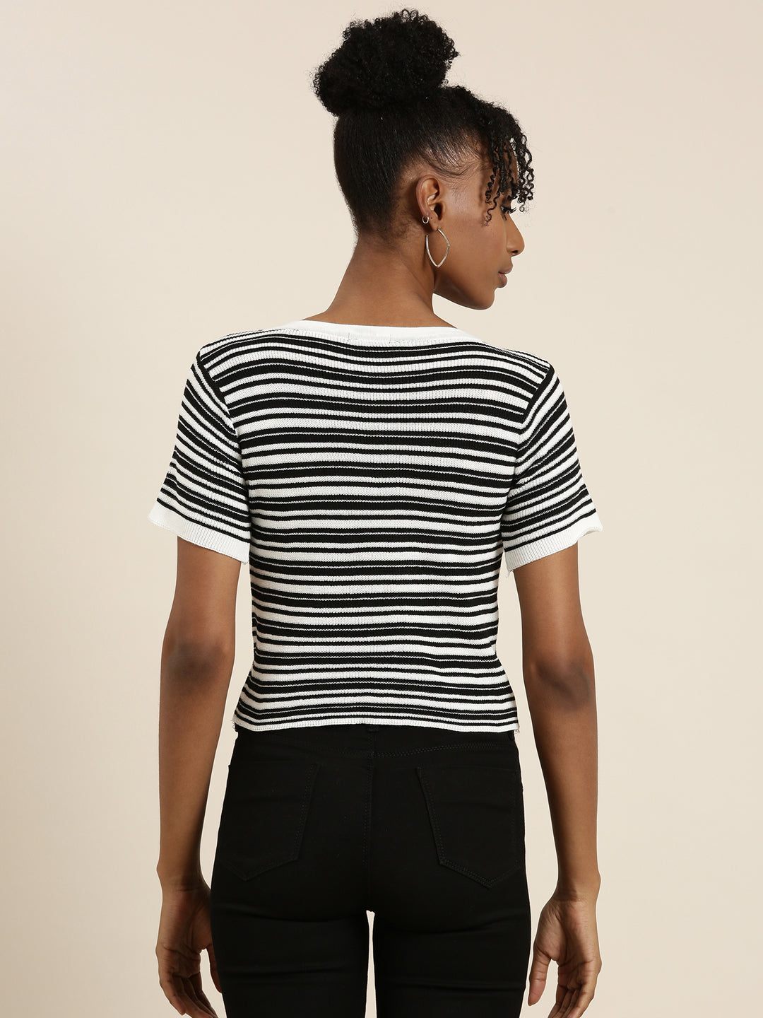 Women's Round Neck Striped Regular Sleeves Fitted White Crop Top