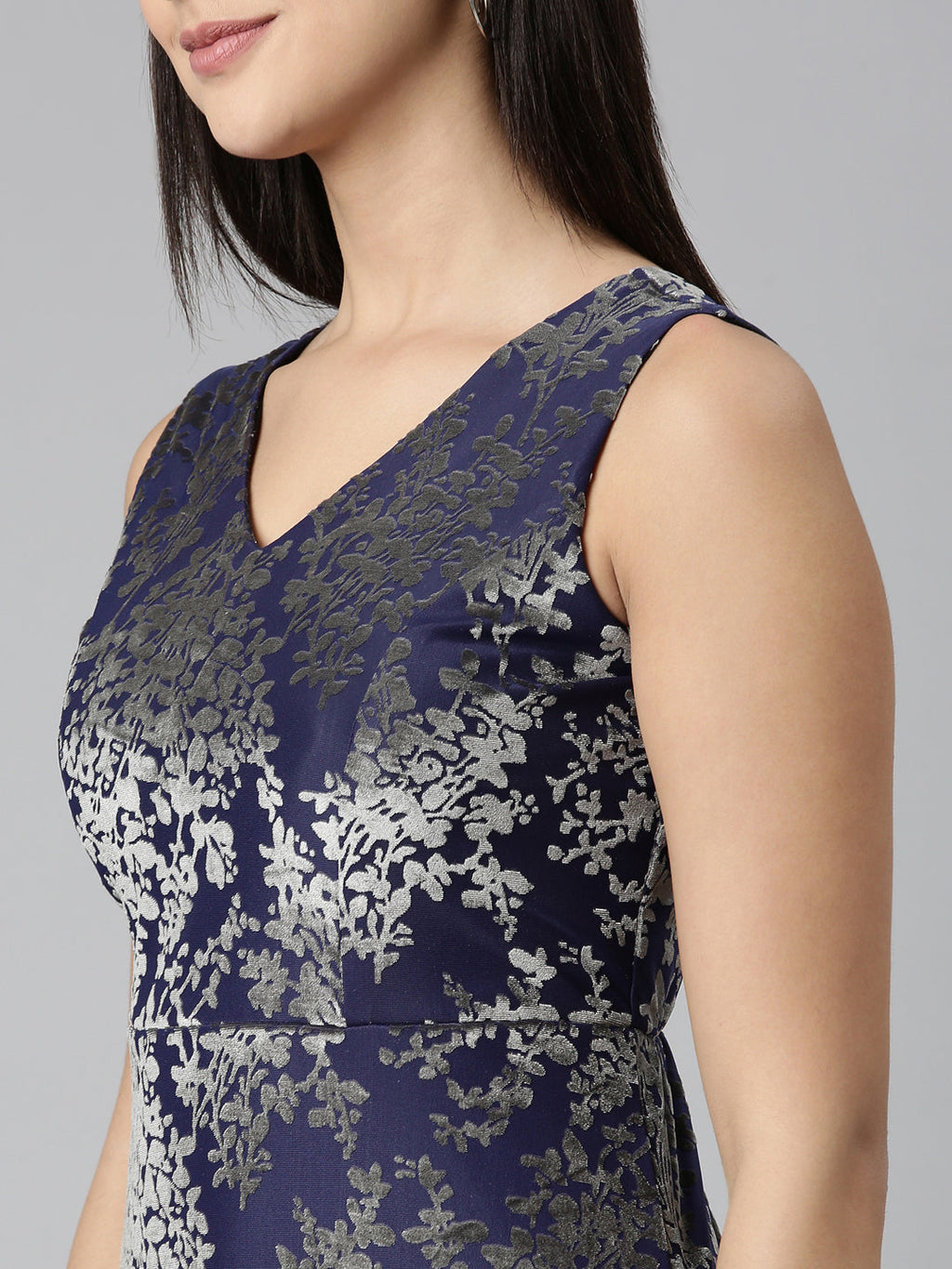 Women's Navy Blue Floral Print V-Neck Smocked Fit & Flare Dress