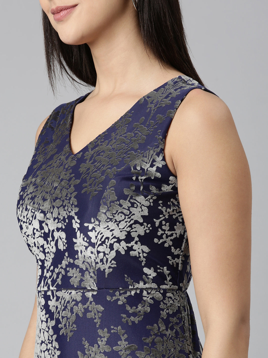 Women's Navy Blue Floral Print V-Neck Smocked Fit & Flare Dress