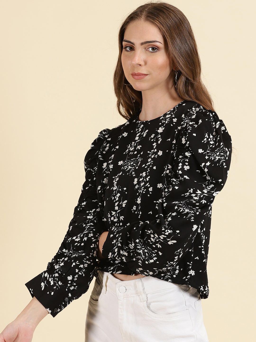 Women's Black Floral Print Puff Sleeve Crepe Top