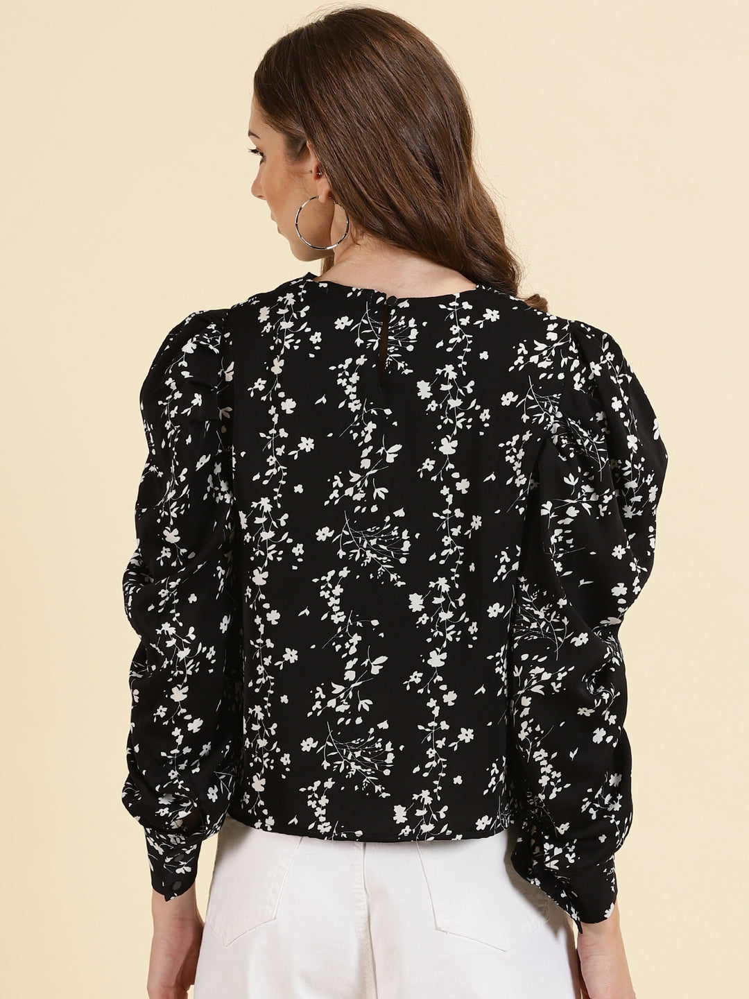 Women's Black Floral Print Puff Sleeve Crepe Top