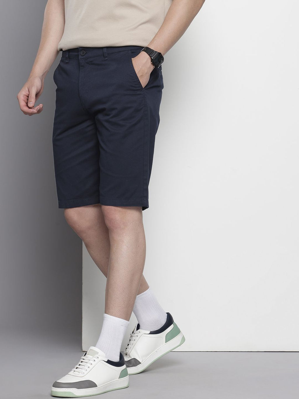 Men's Navy Regular Fit Solid Casual Shorts