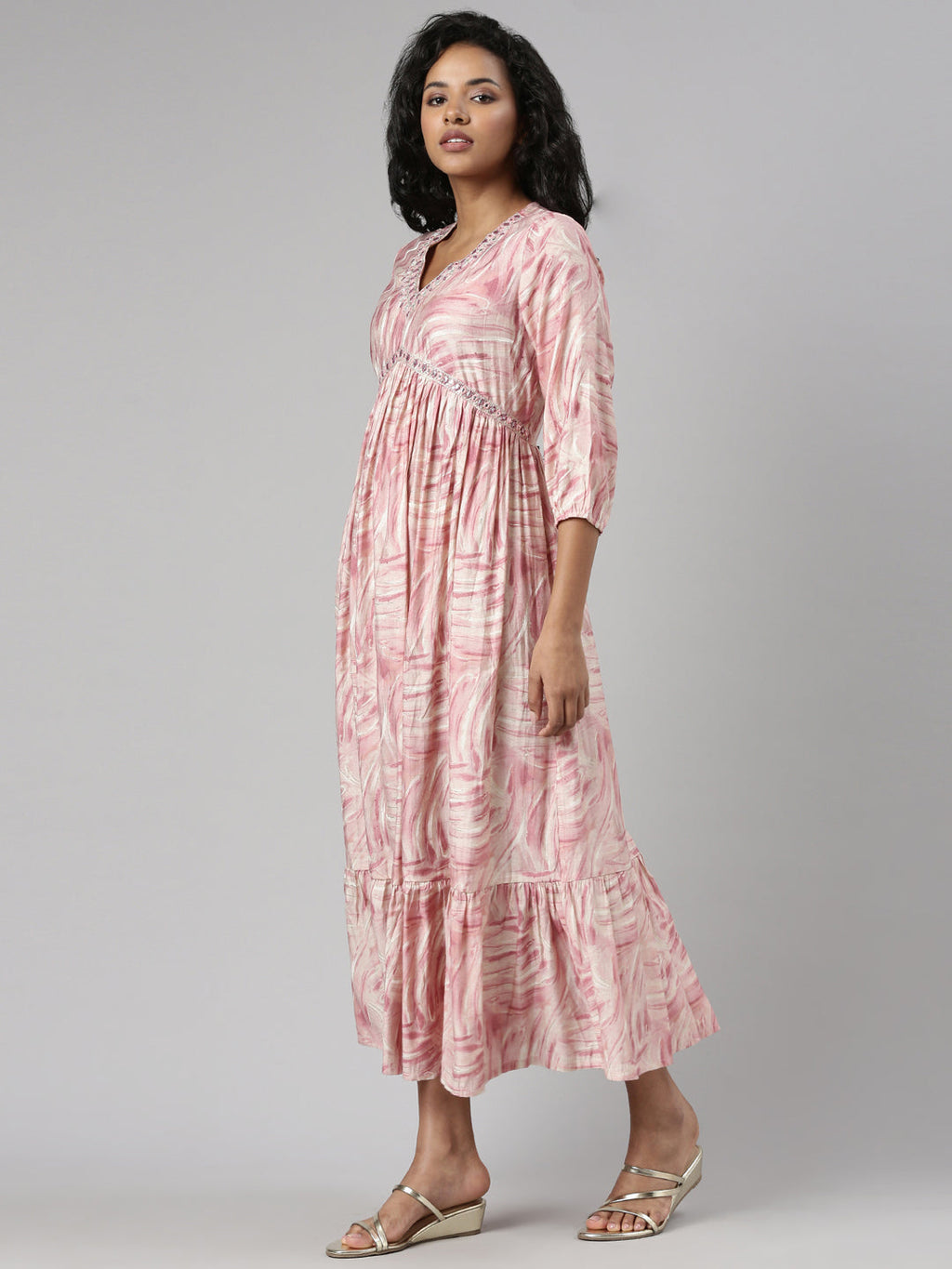 Women's Mauve Abstract Printed Sequinned Empire Kurta