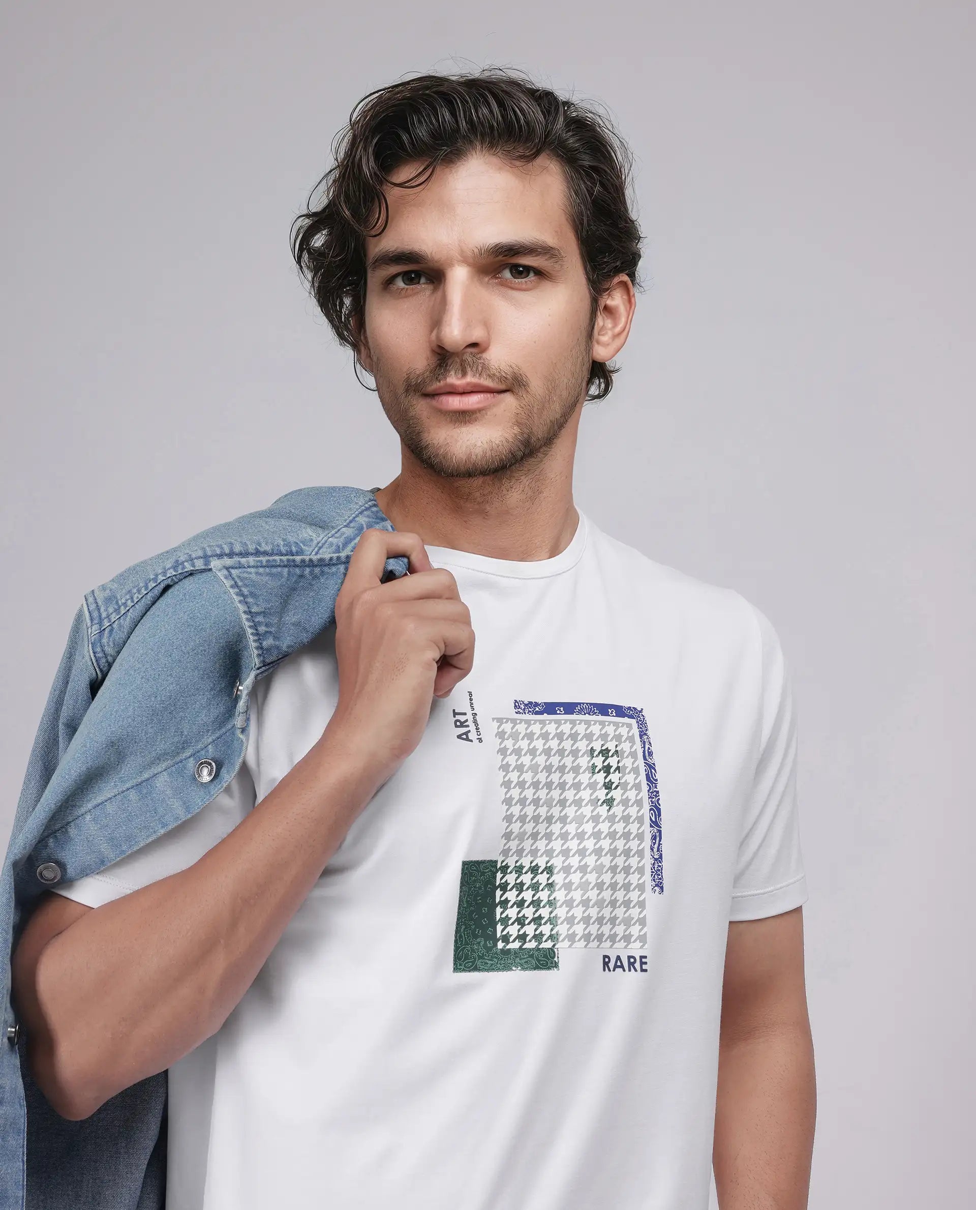 Rare Rabbit Men's Toid White Cotton Blend Graphic Print Regular Fit Half Sleeve Crew Neck T-Shirt