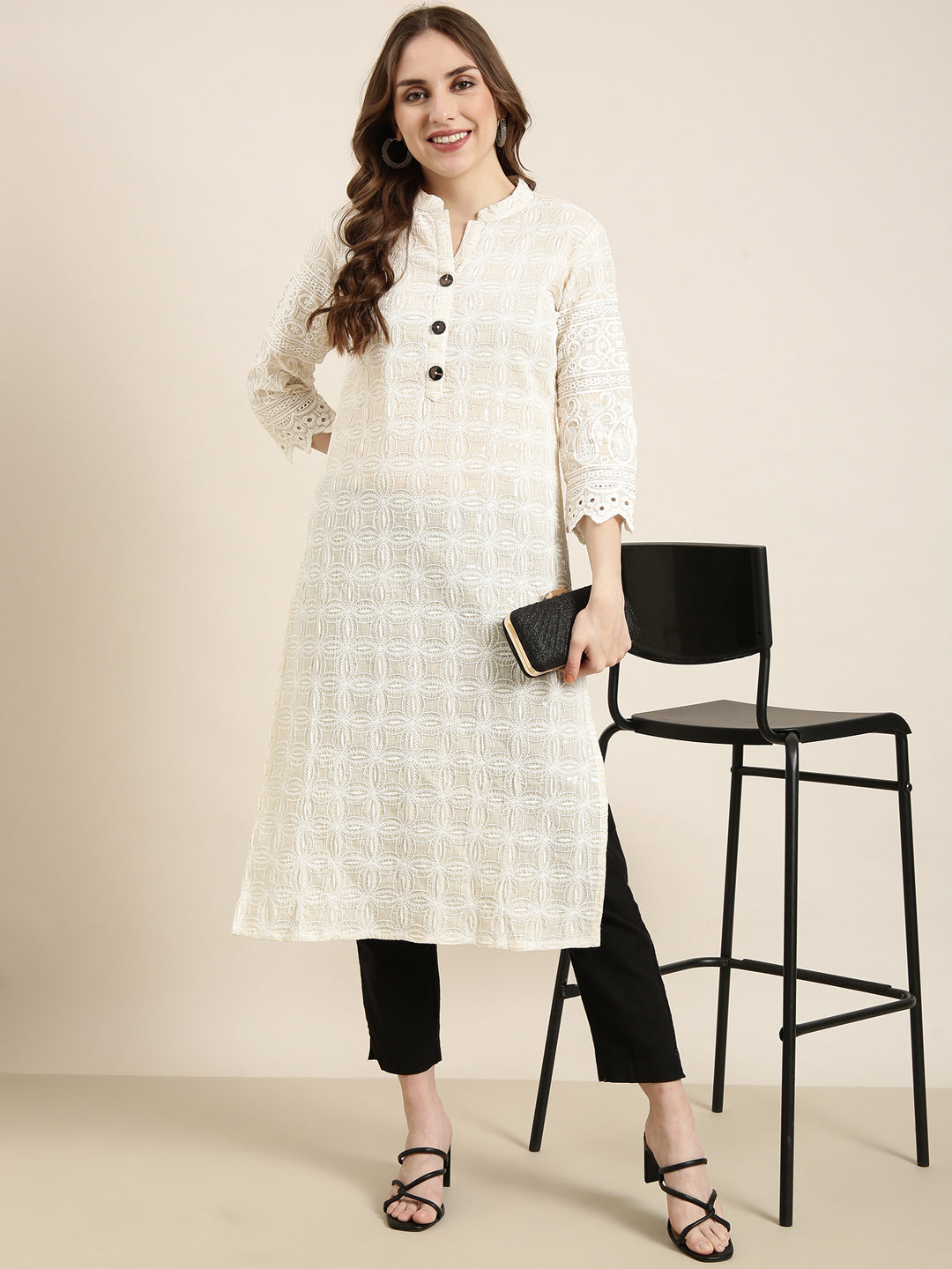 Women's Straight Cream Embellished Kurta