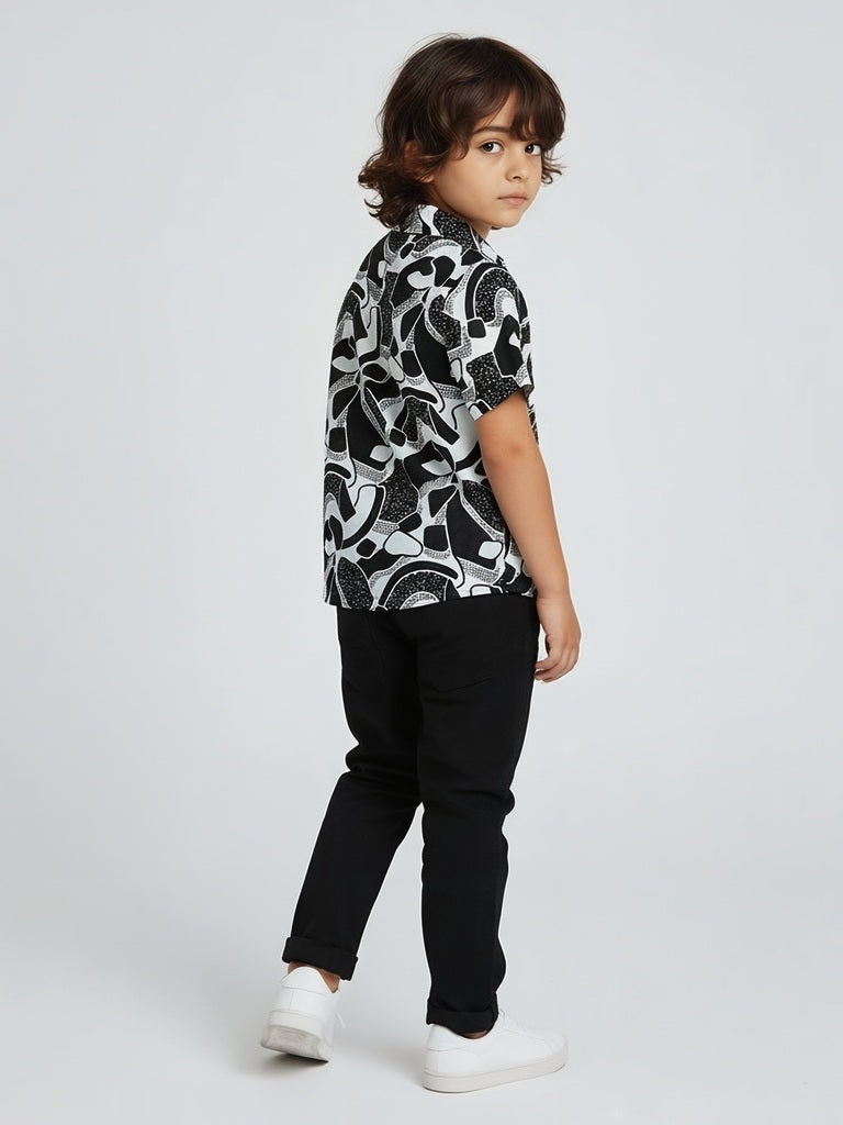 HOP Kids Black and White Abstract Print Resort-Fit Shirt