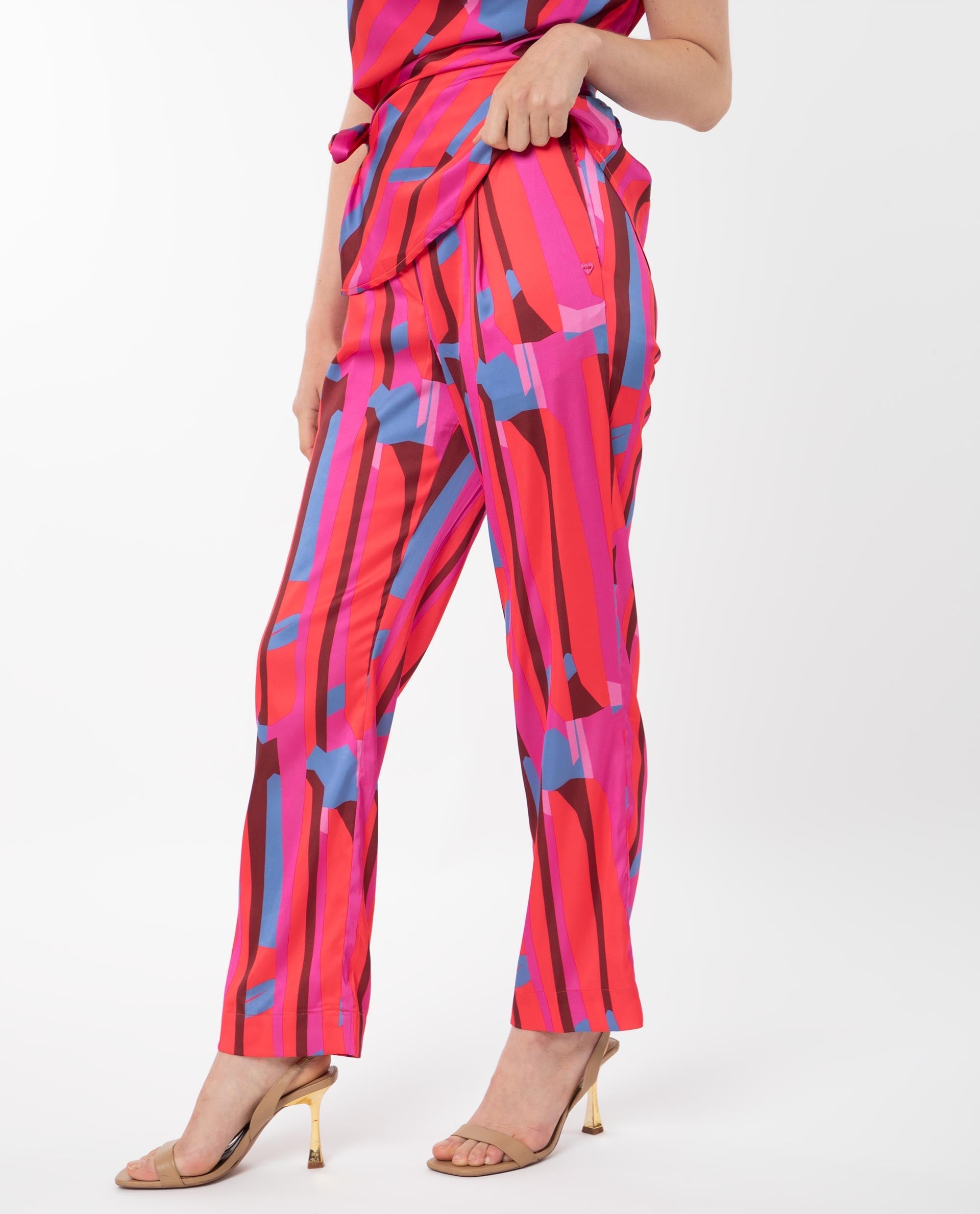 Rareism Women's Zersa Pink Polyester Abstract Print Ankle Length Relaxed Fit Trouser