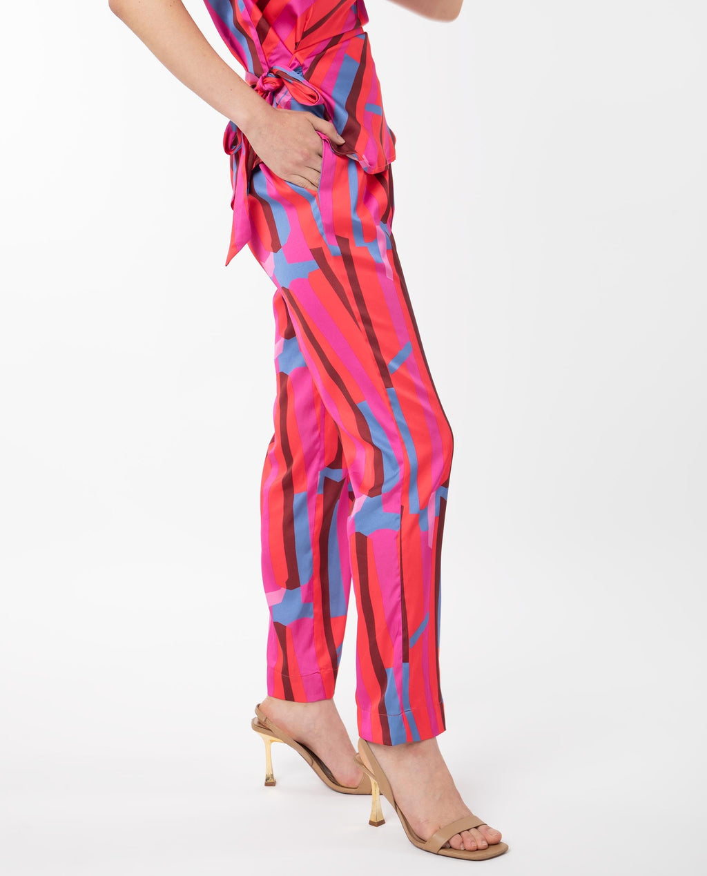 Rareism Women's Zersa Pink Polyester Abstract Print Ankle Length Relaxed Fit Trouser