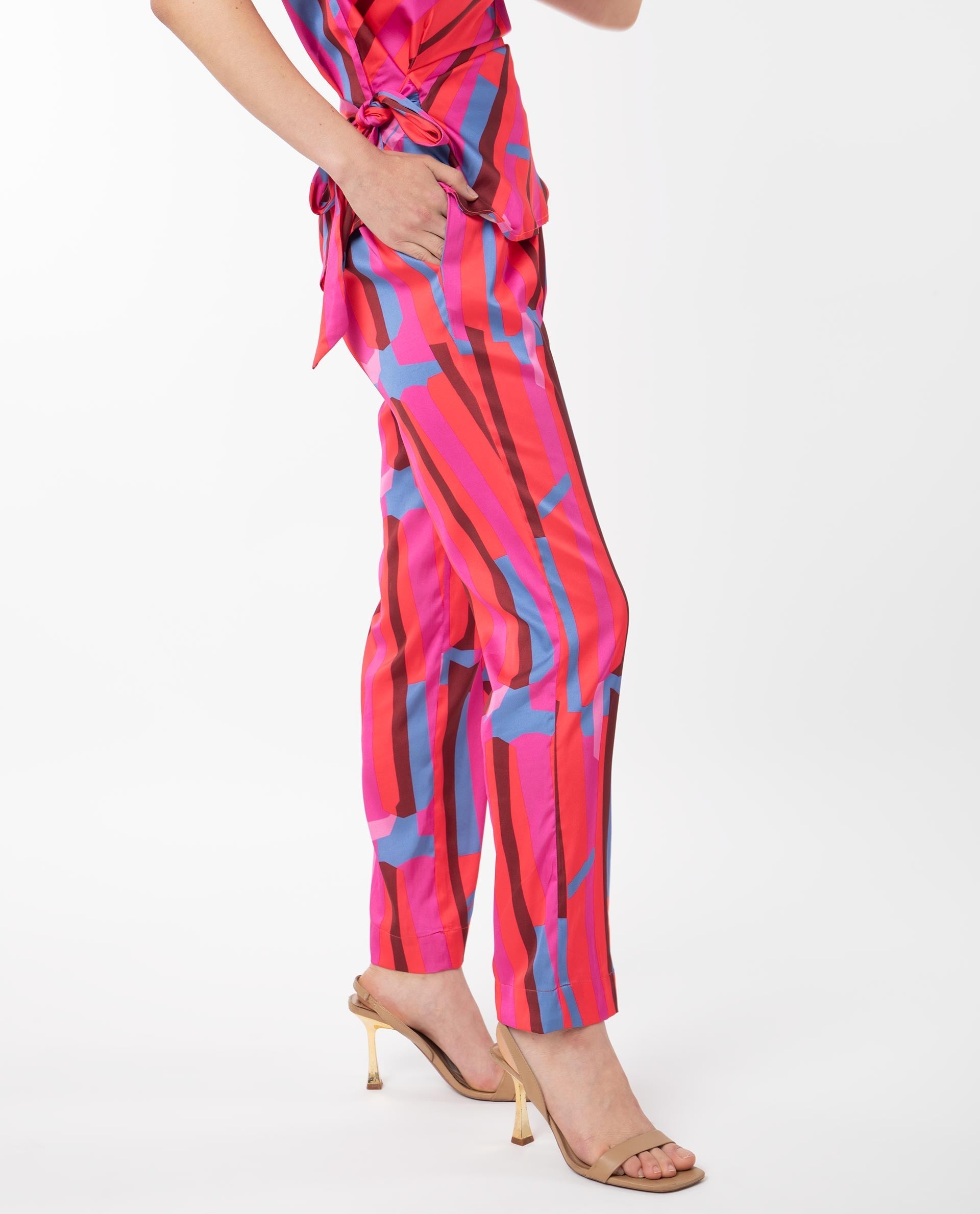 Rareism Women's Zersa Pink Polyester Abstract Print Ankle Length Relaxed Fit Trouser