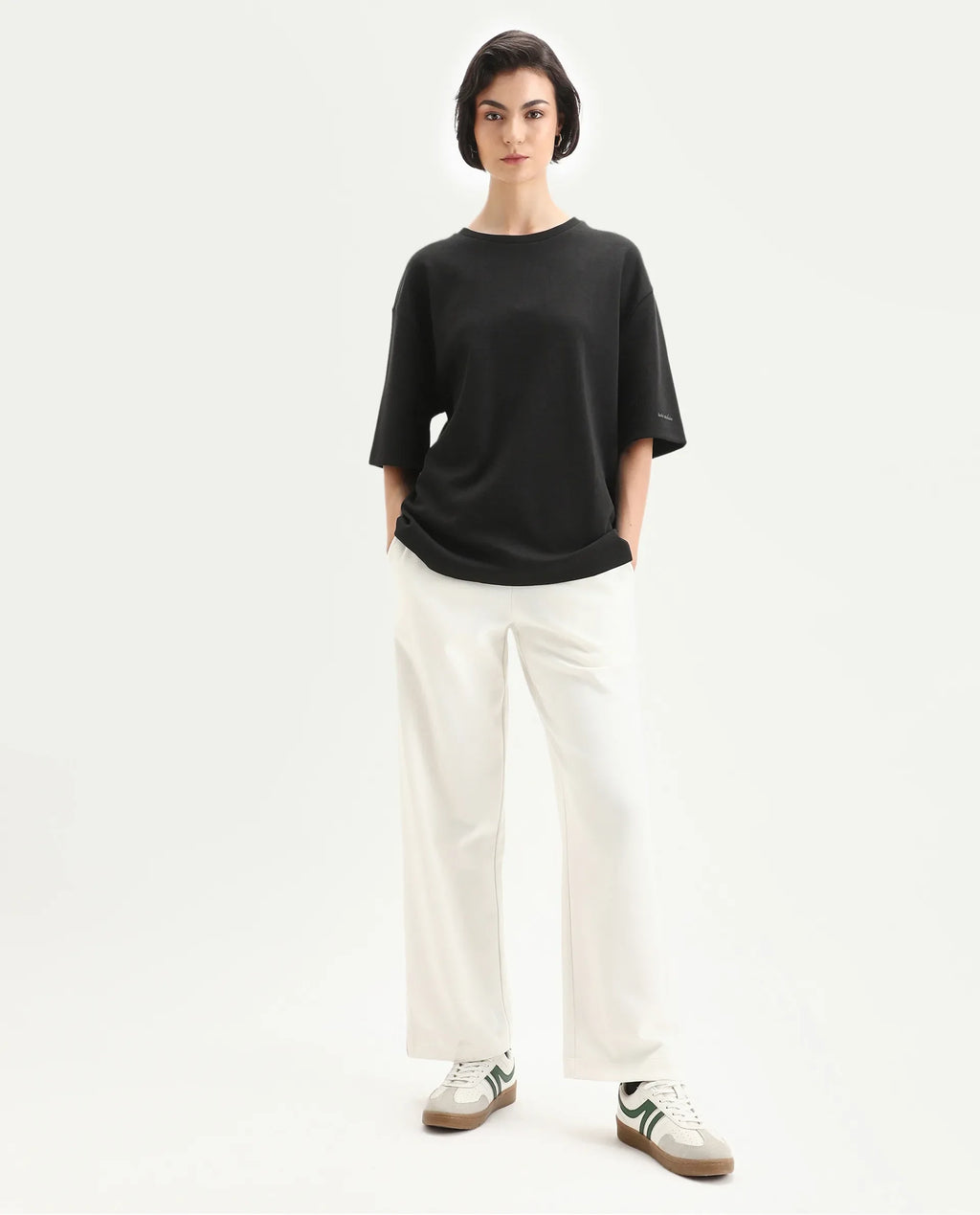 Rareism Women's Afsko T Black Cotton Blend Crew Neck Plain Relaxed Fit T-Shirt