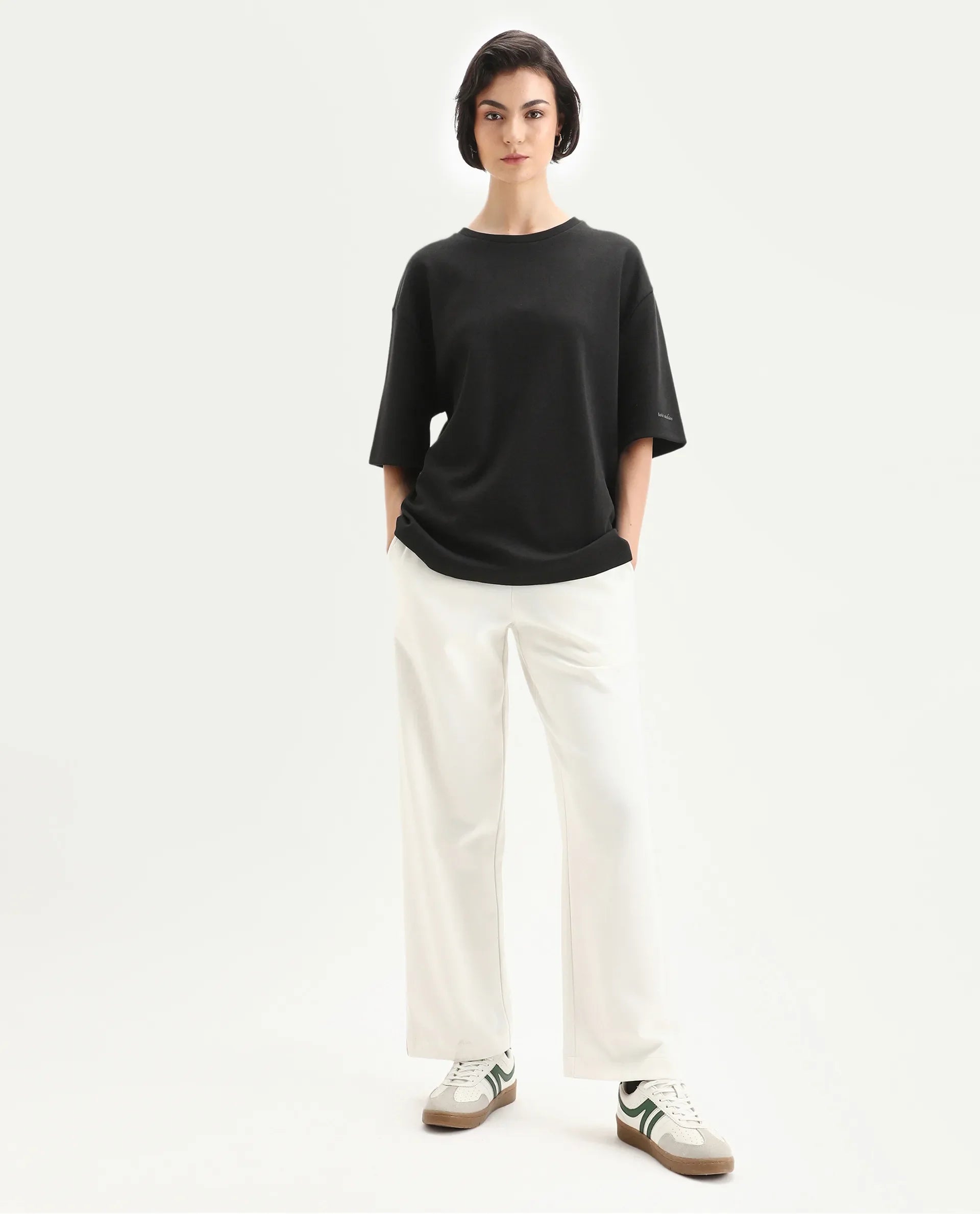 Rareism Women's Afsko T Black Cotton Blend Crew Neck Plain Relaxed Fit T-Shirt