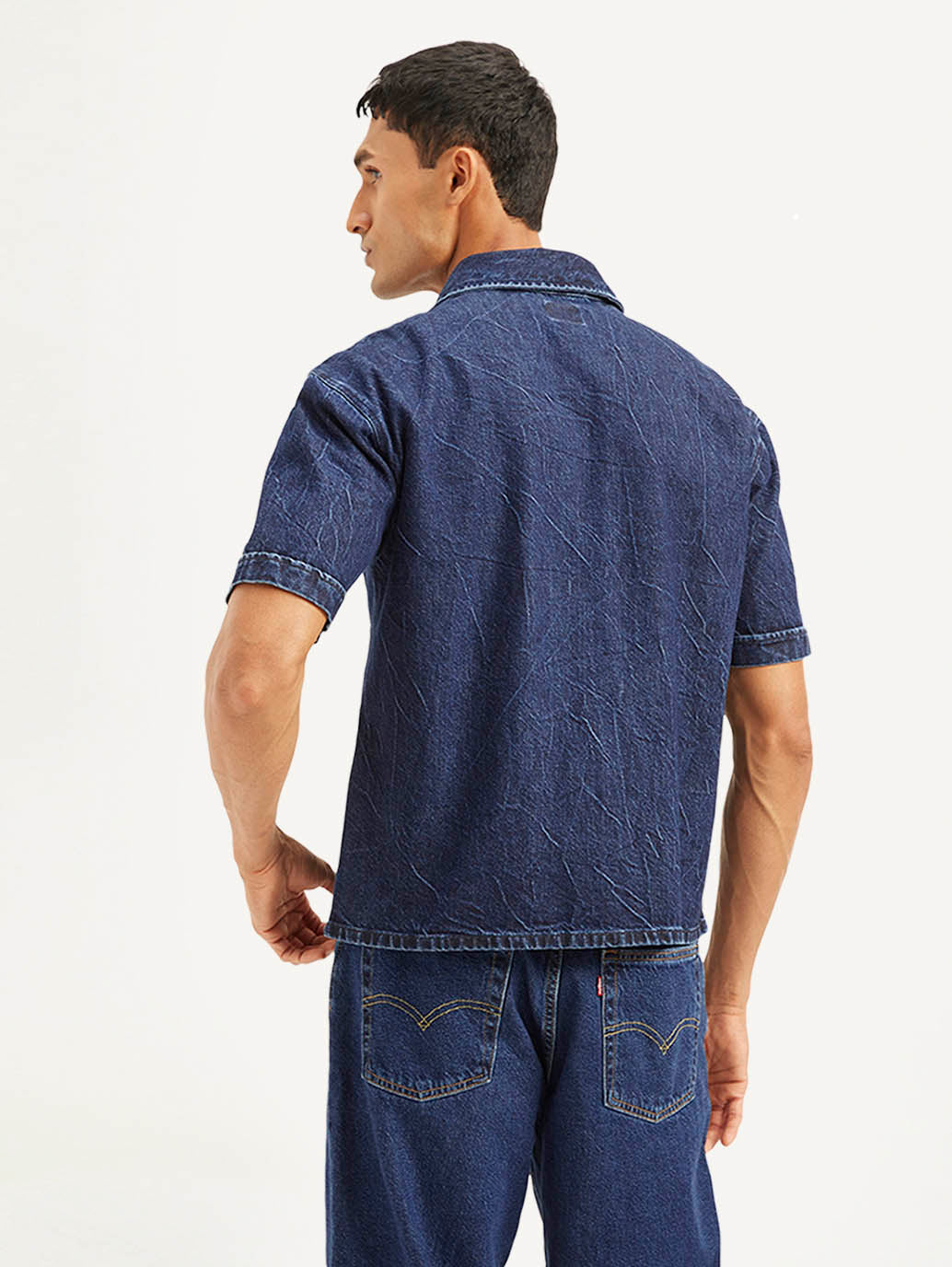 Men's Solid Relaxed Fit Shirt